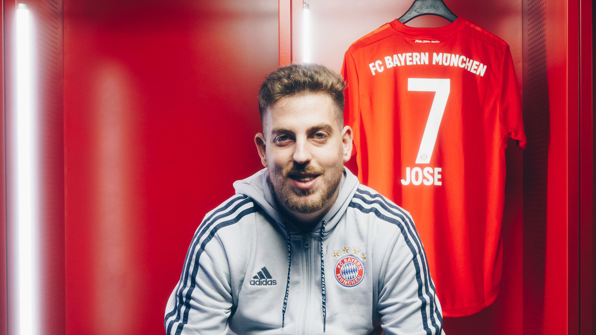 Fc Bayern Sanchez Fc Bayern Sanchez