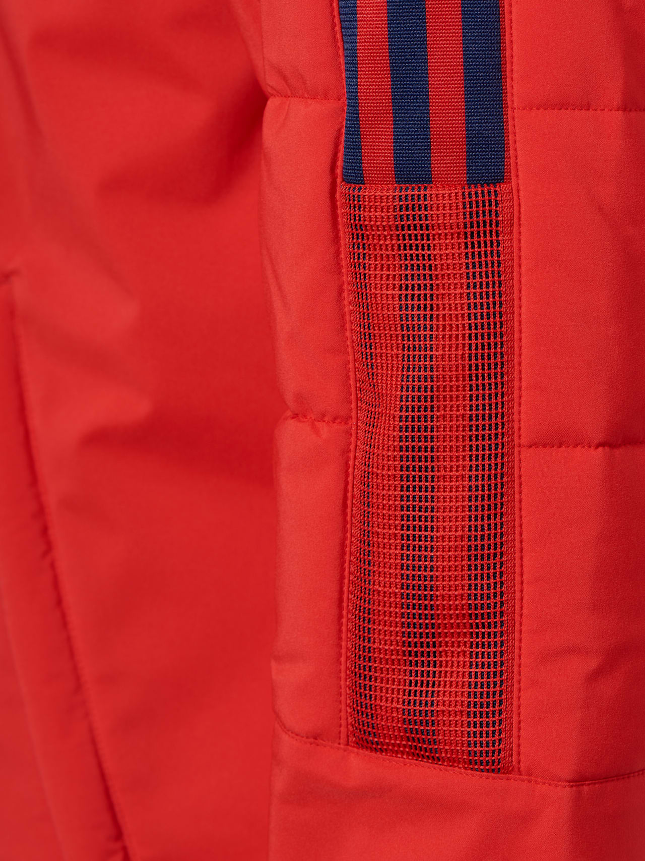 Team spirit jacket detail 6