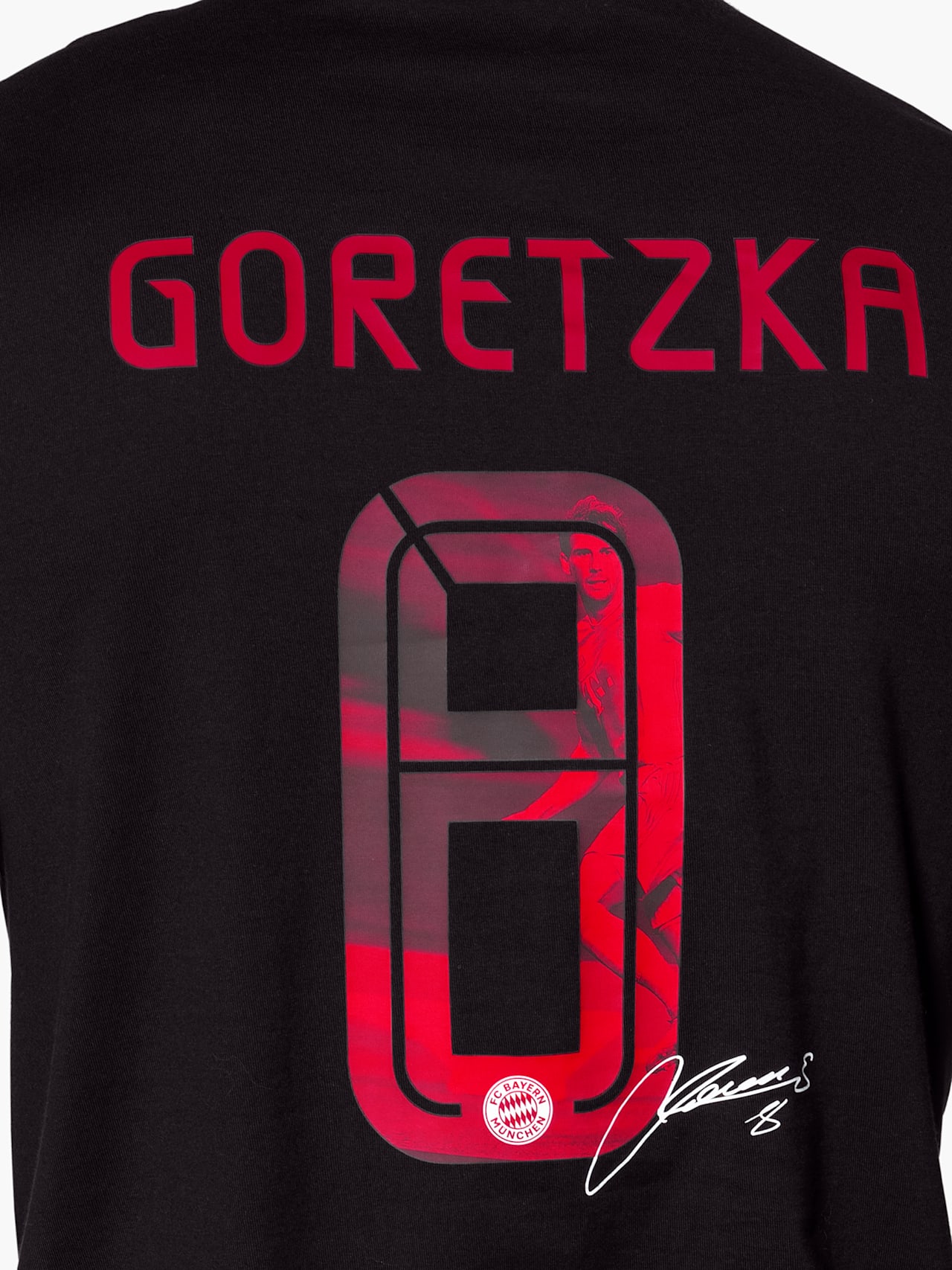 Goretzka T-shirt detail 7