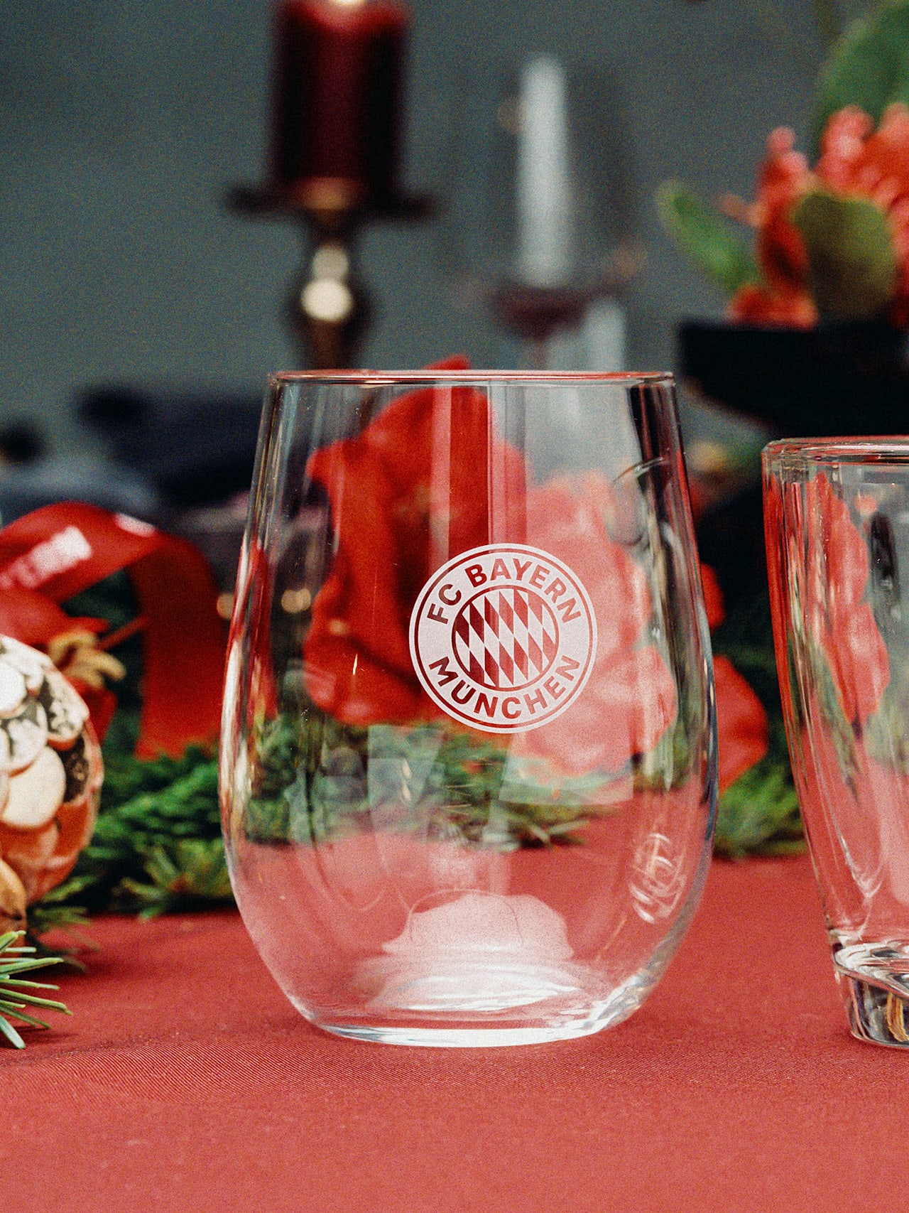 Water glass set of 2 detail 4