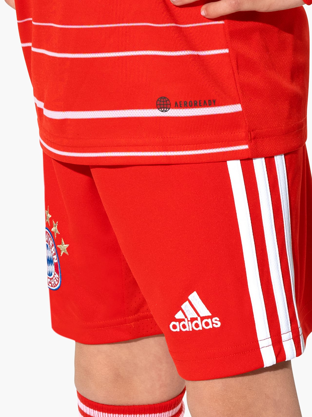 Home shorts 22-23 detail 4