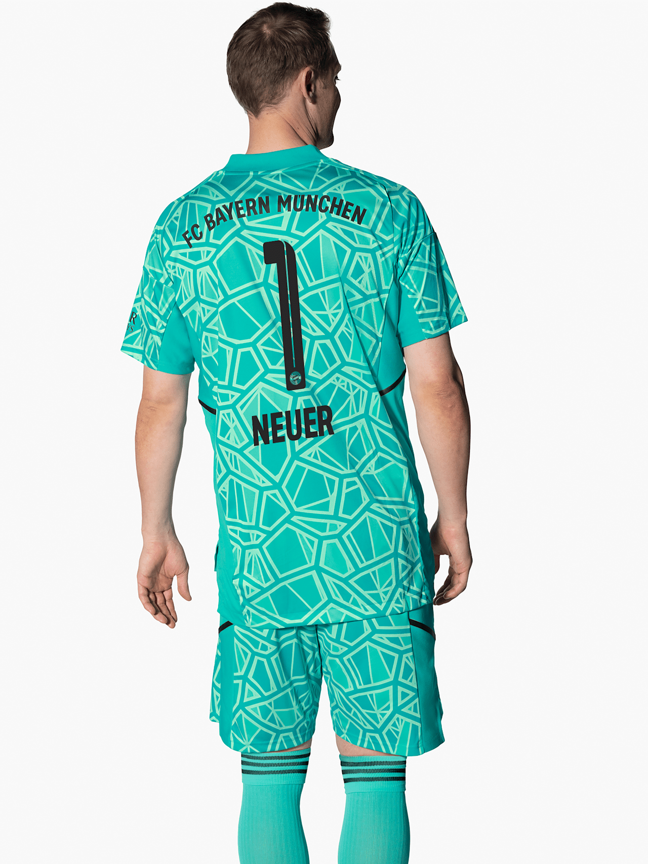 Goalkeeper shorts 22-23 detail 4