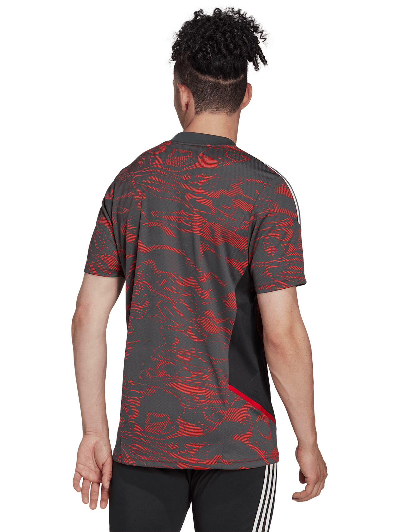 Teamline pro training shirt UCL detail 4