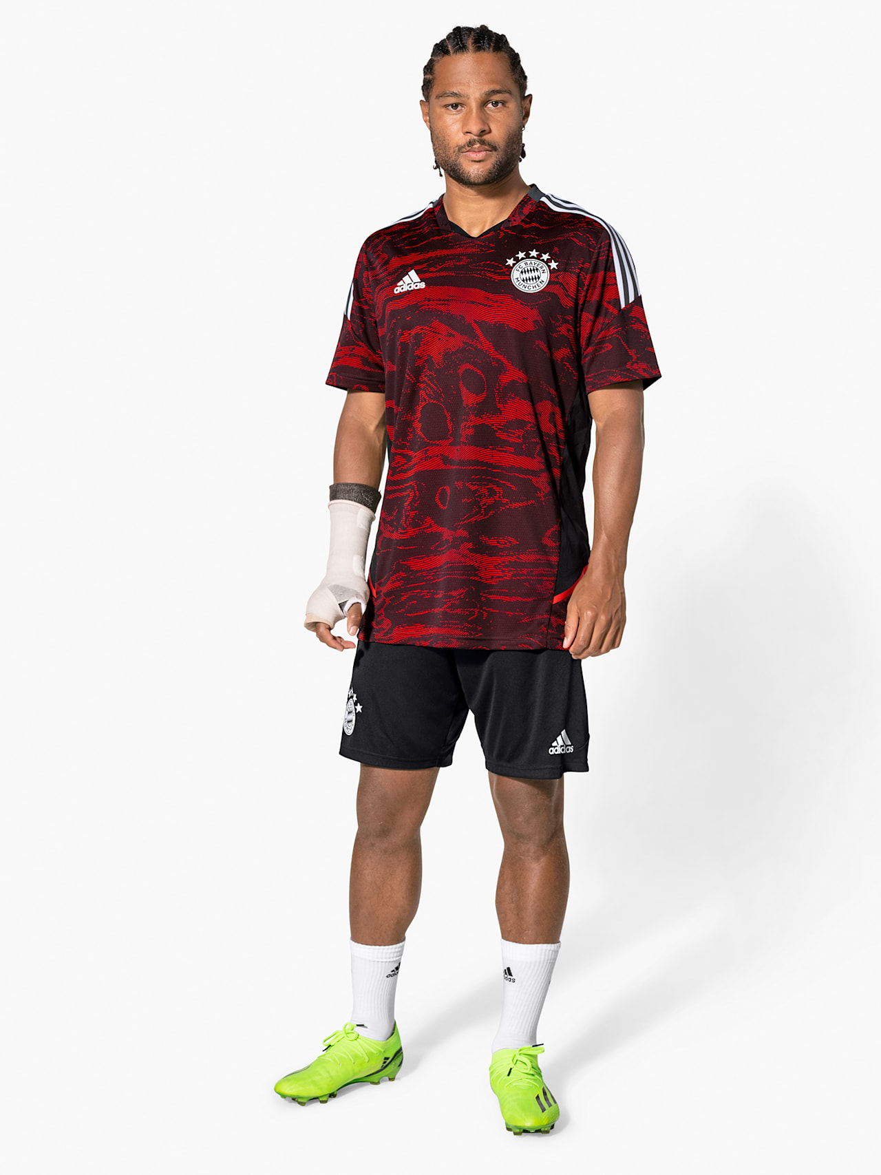 Teamline training shorts UCL detail 3