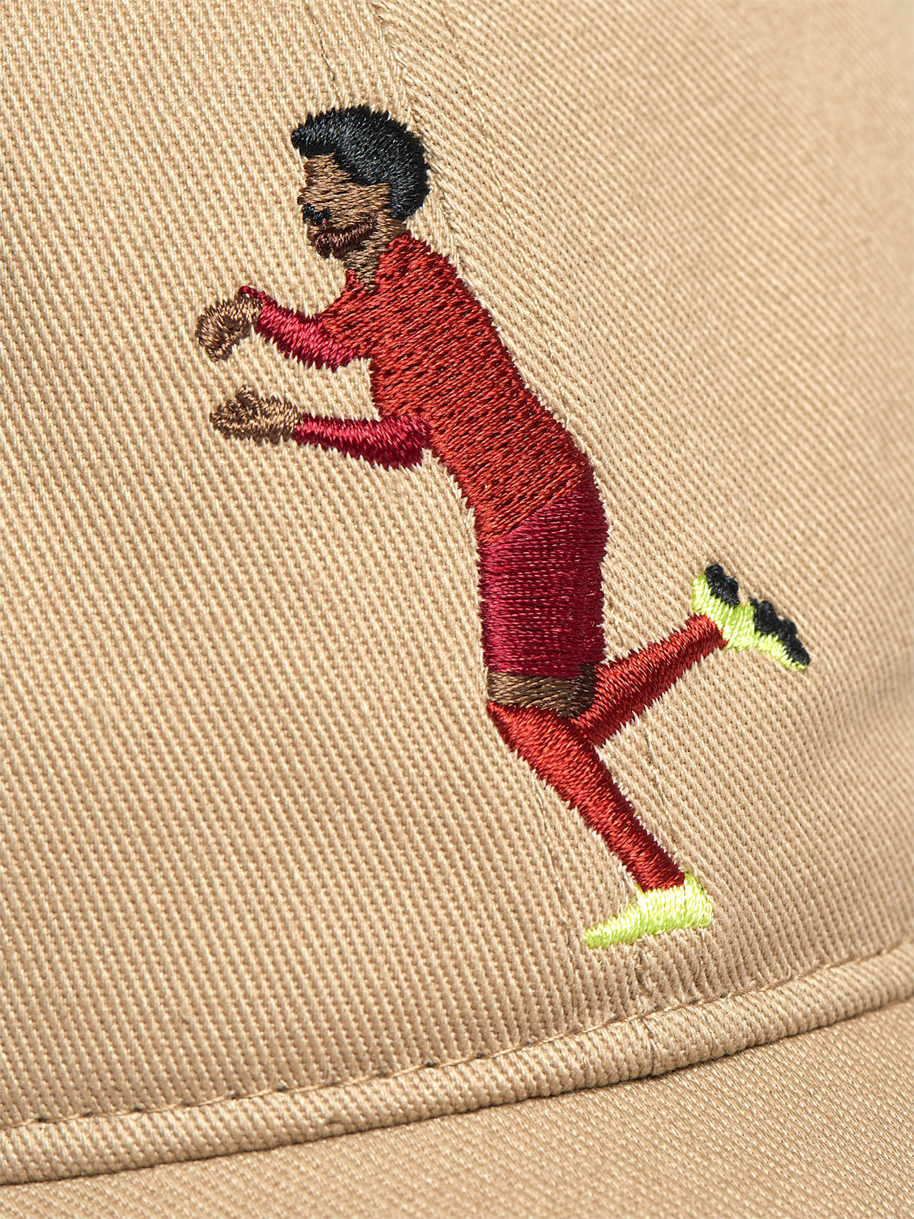 Cap Gnabry Hands of God detail 5