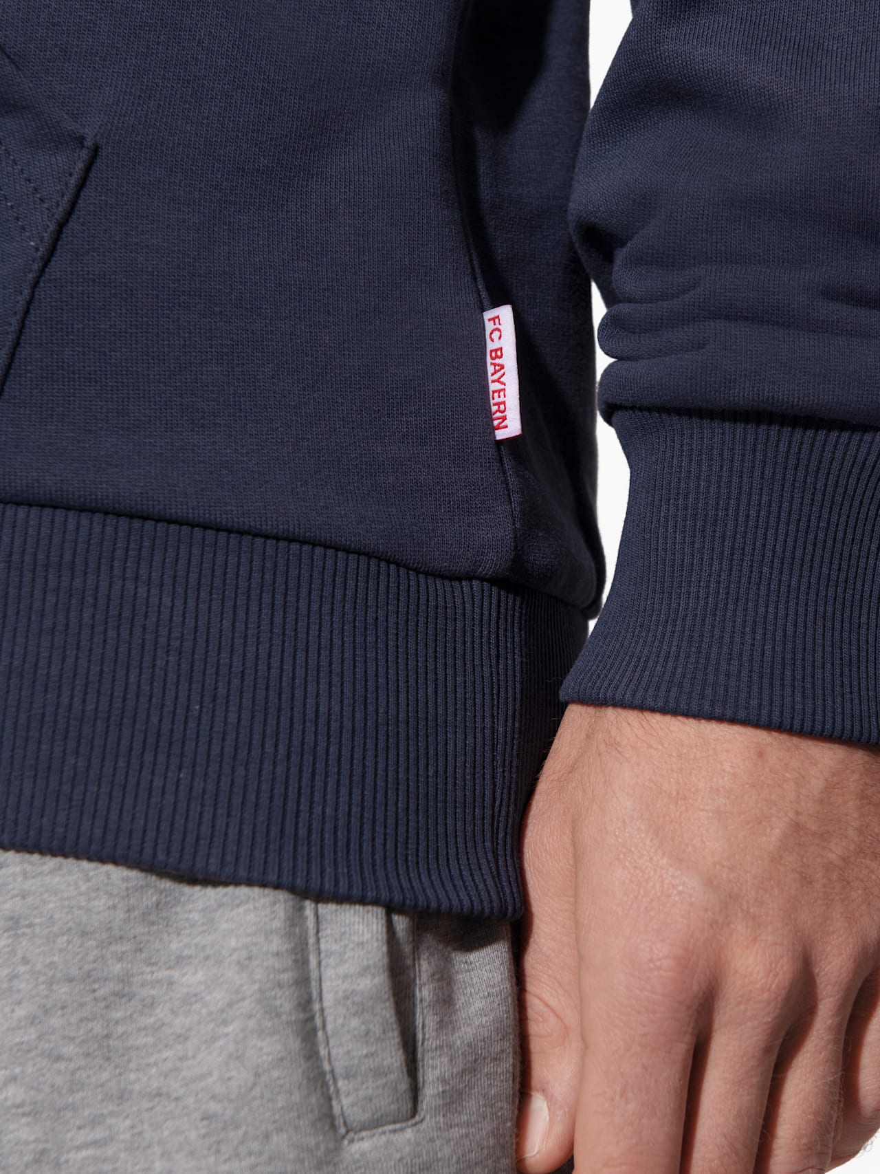 Hoodie Postcards detail 7