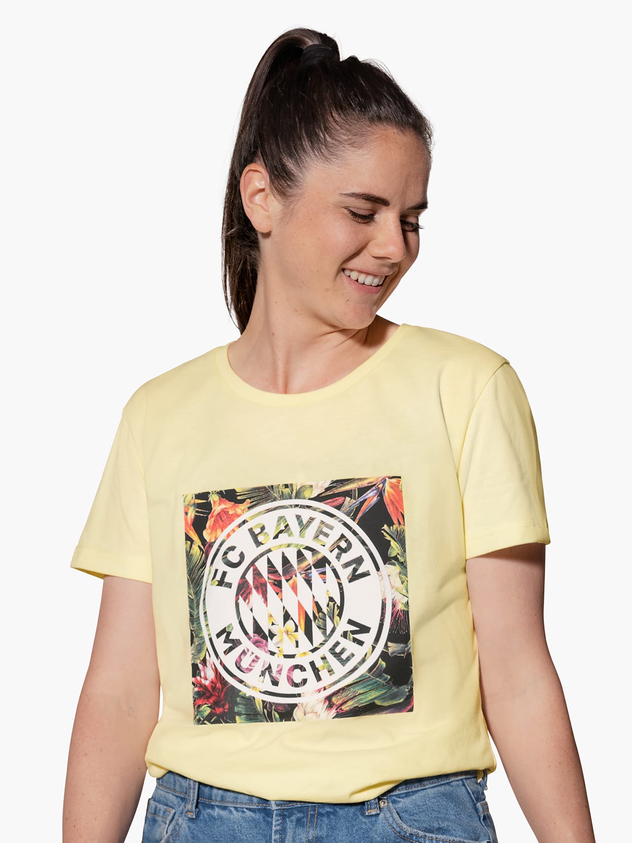 Floral T-shirt with logo detail 5
