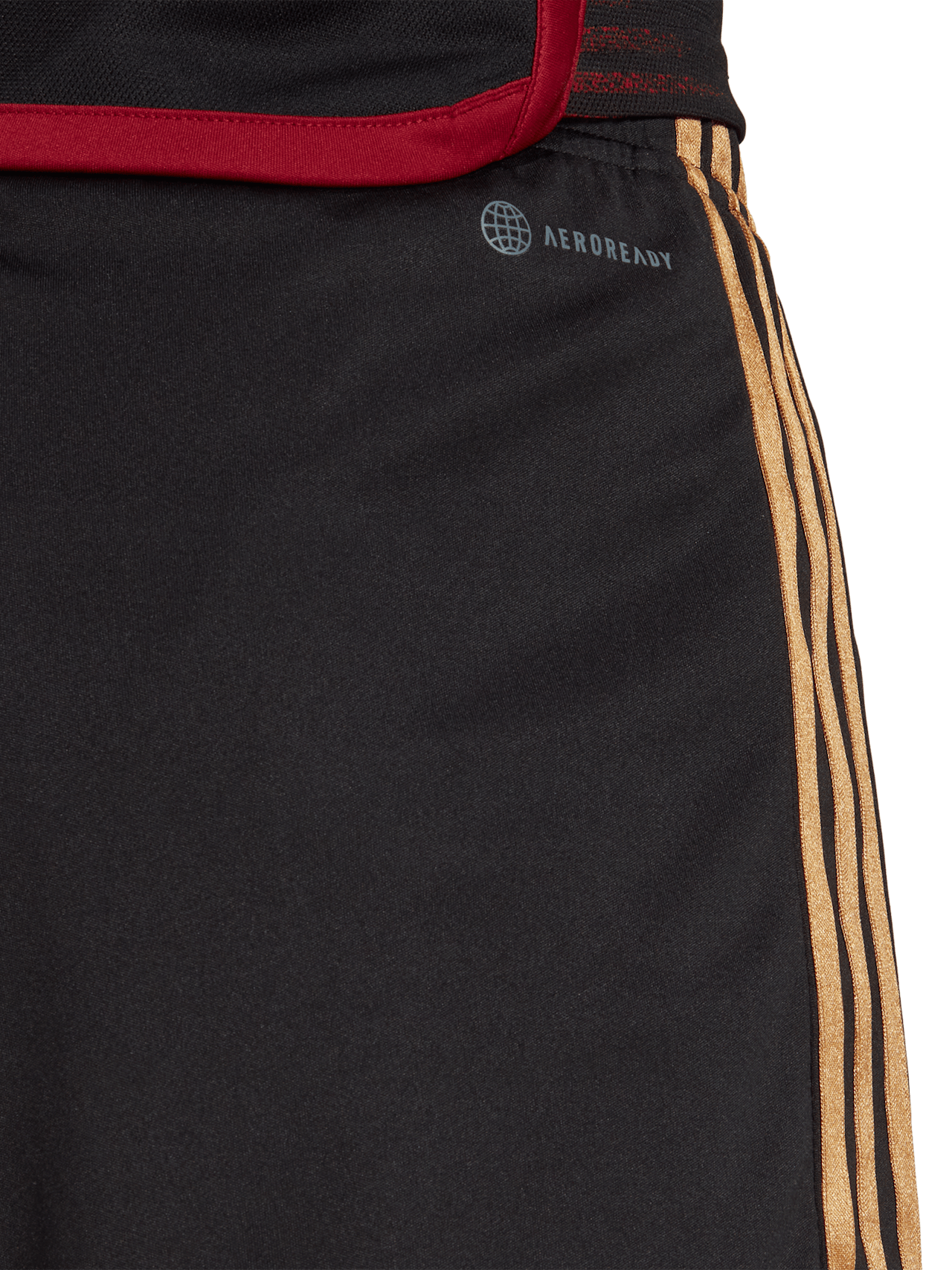 DFB shorts away detail 5