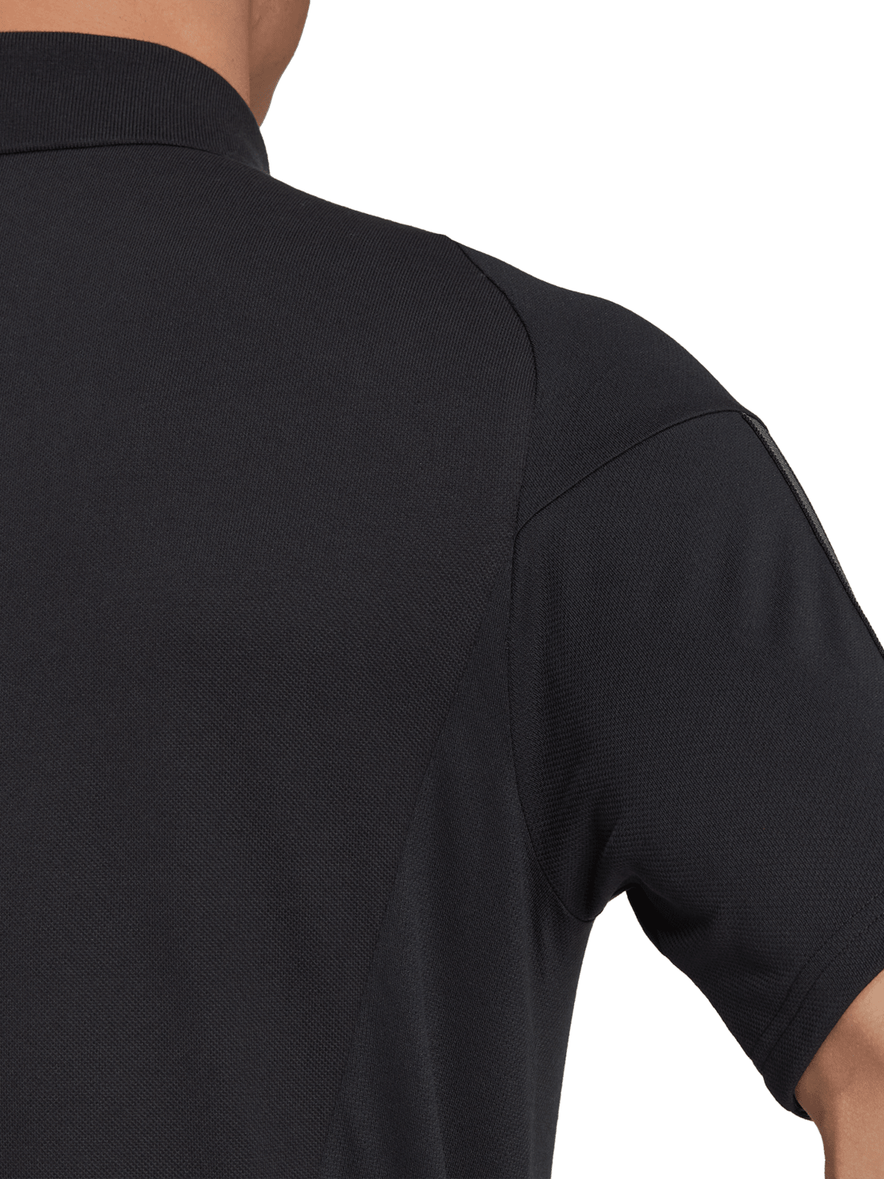 Poloshirt DFB detail 5