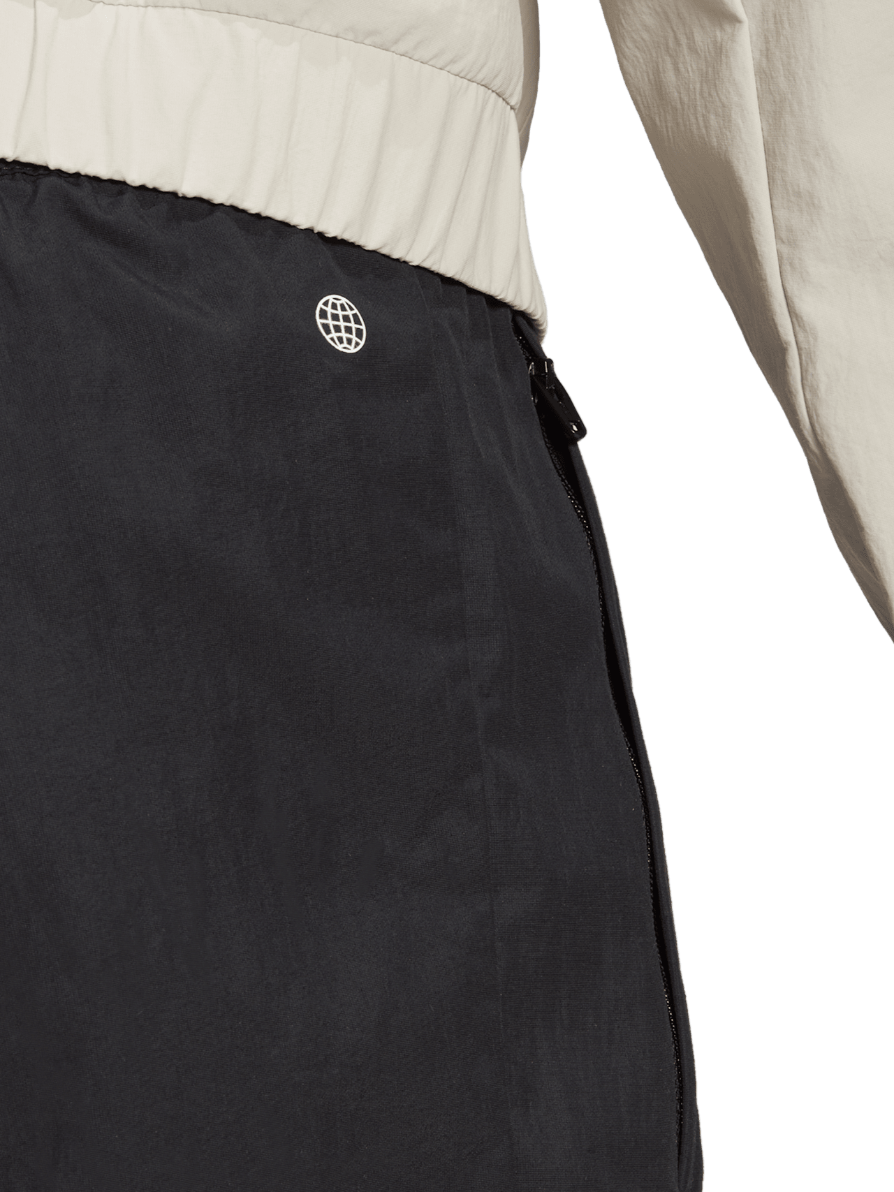 DFB presentation trousers detail 5