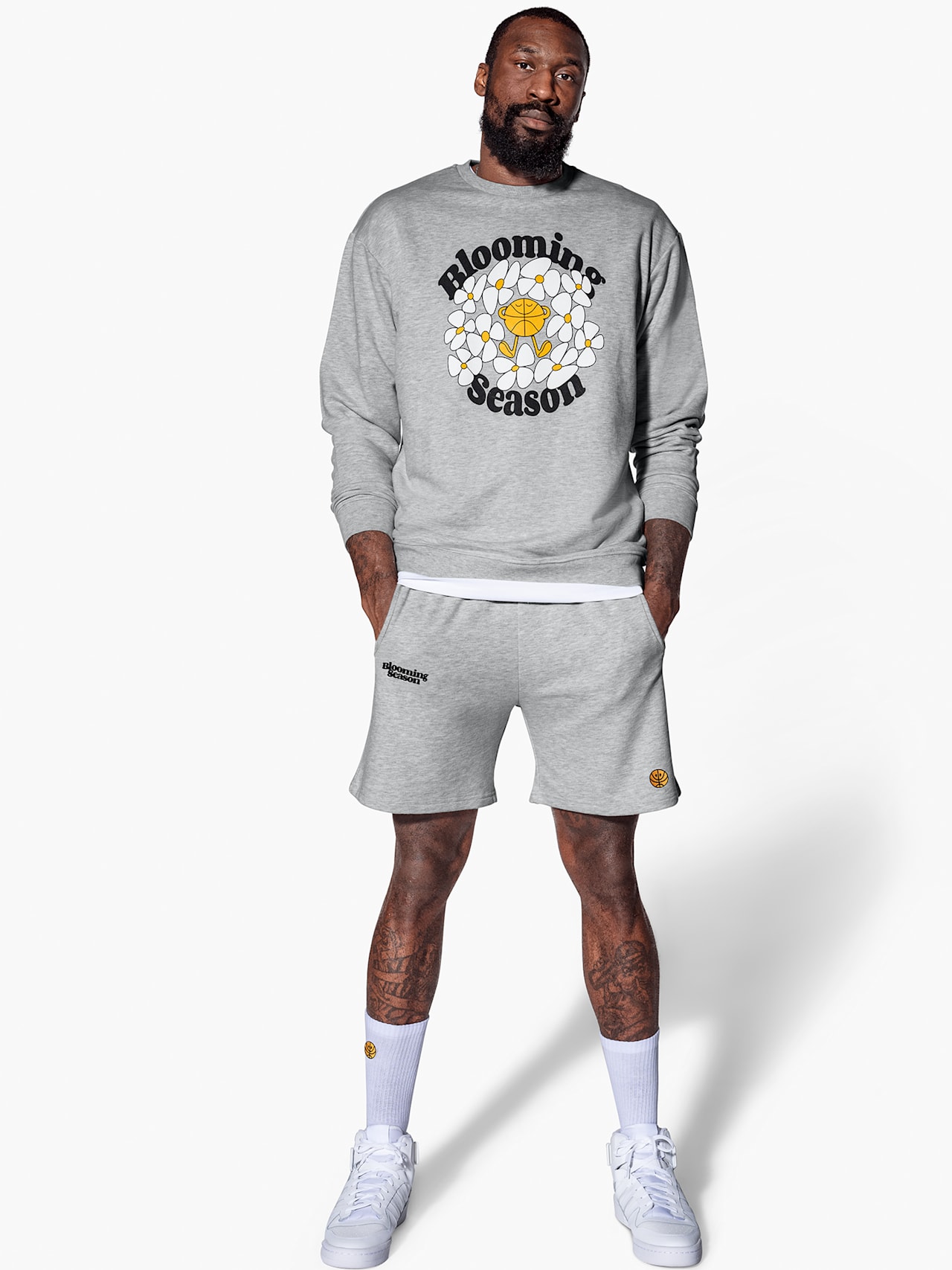 Sweatshirt Blooming Season detail 3