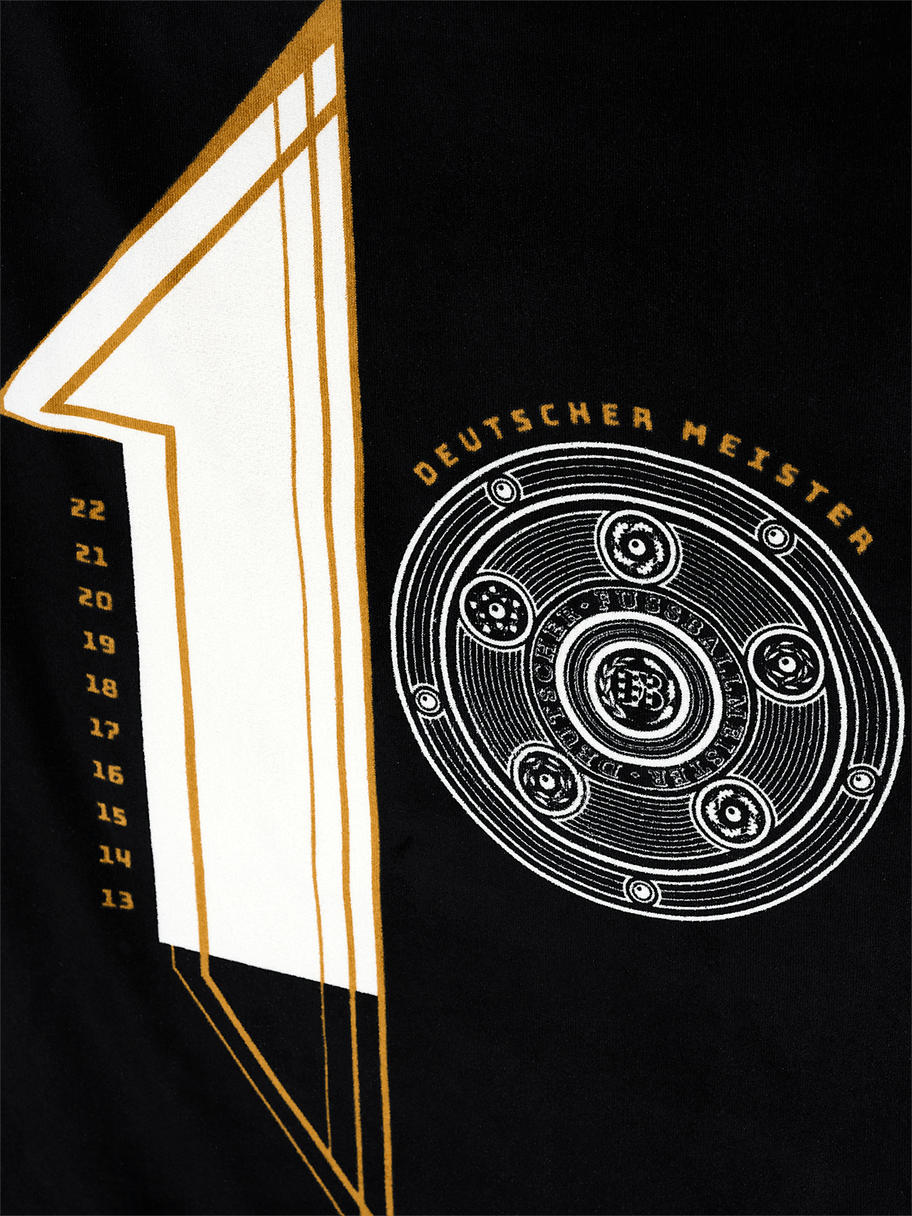 German Champion 2022 beach towel detail 2