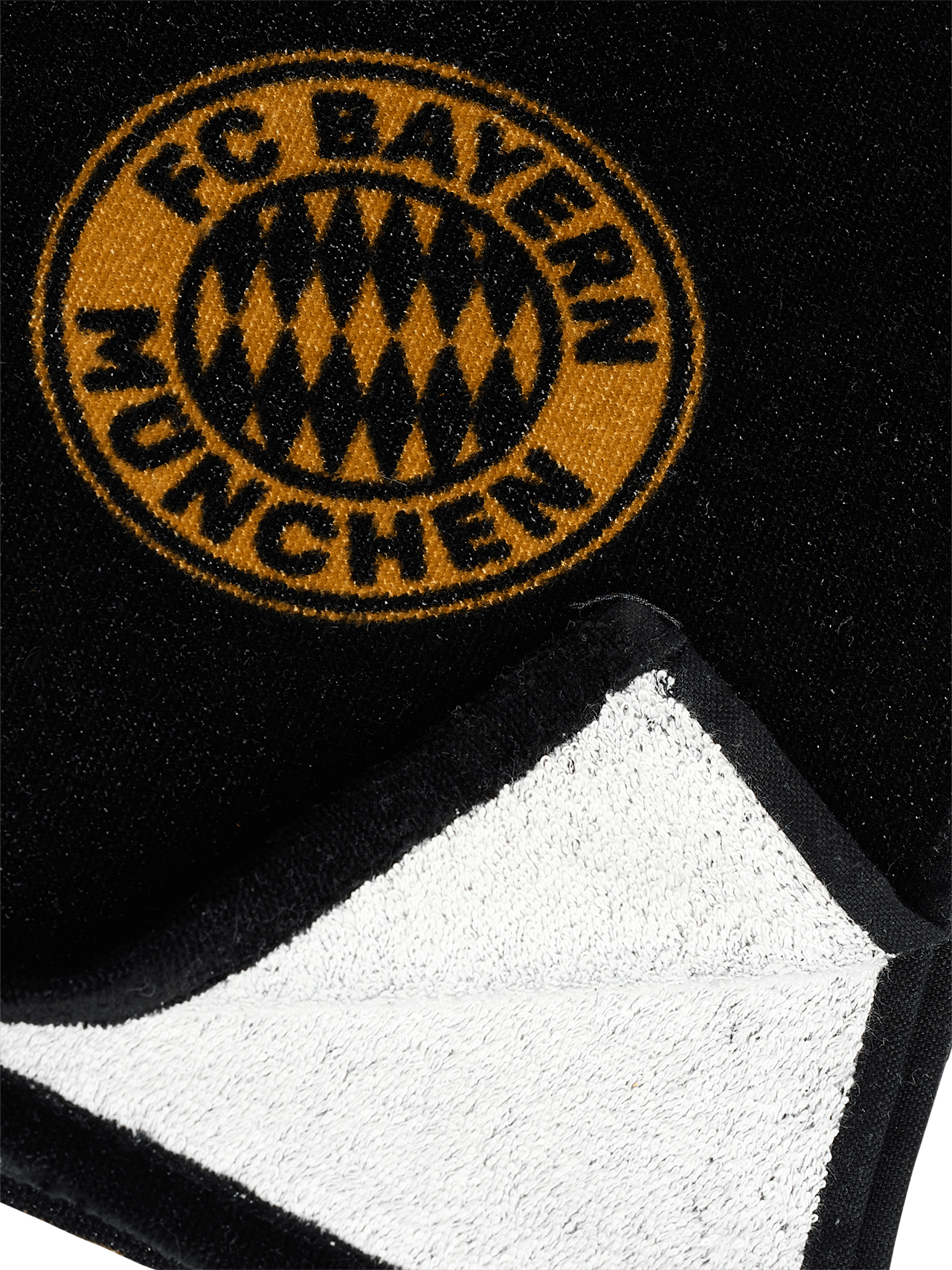 German Champion 2022 beach towel detail 4