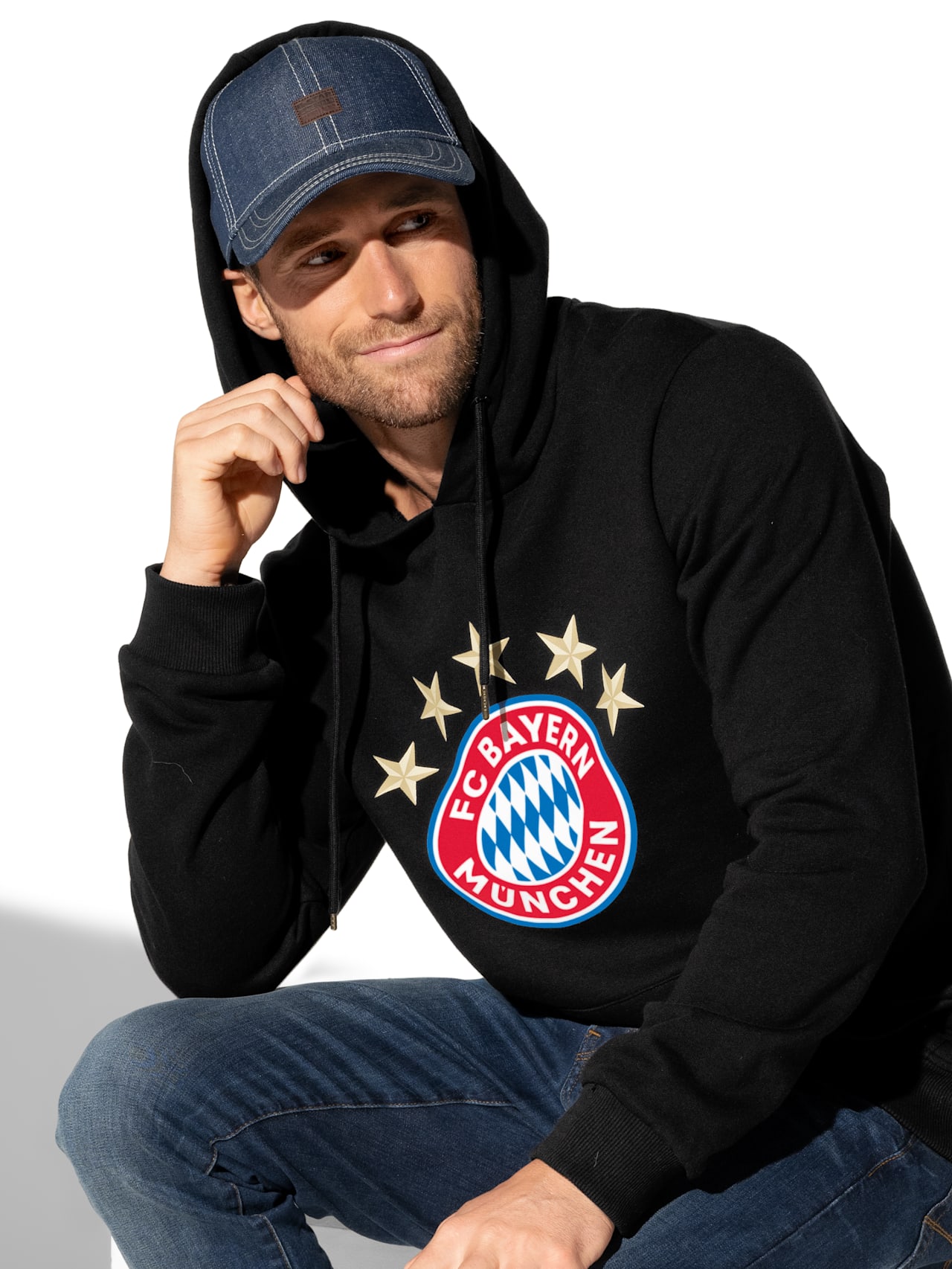 Hoodie with logo detail 5