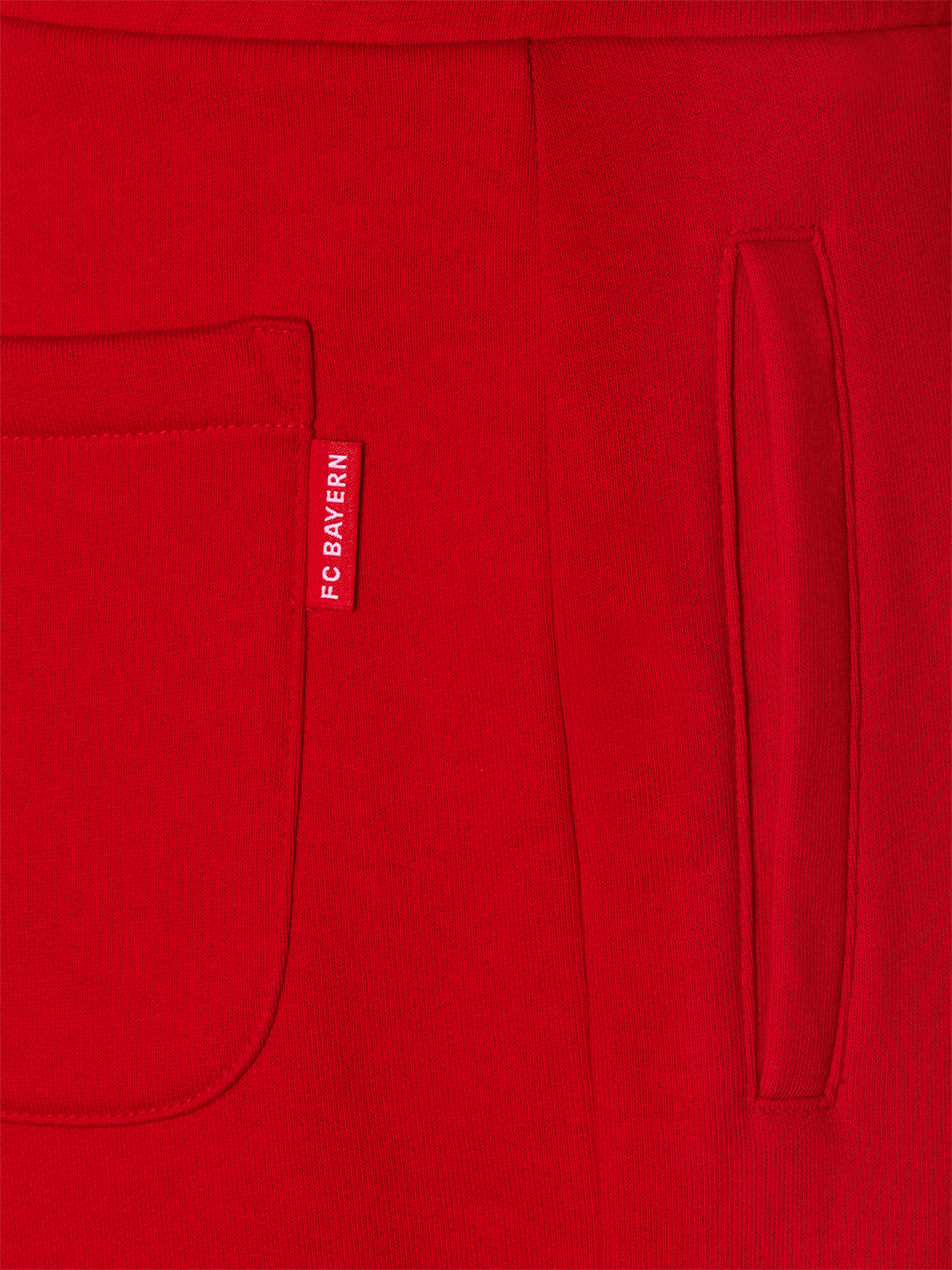 Tracksuit bottoms with logo detail 4