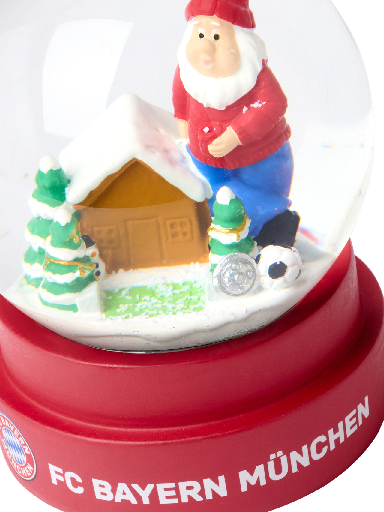 Christmas snow globe detail 3