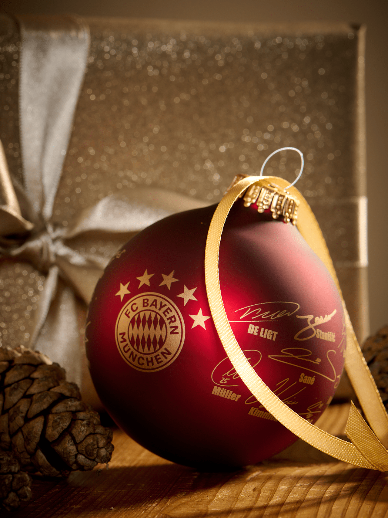 Christbaumkugel Signature detail 5