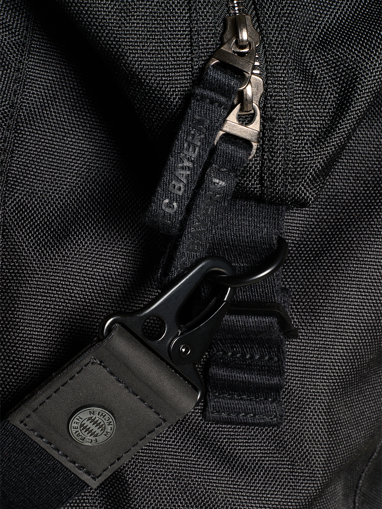 Sporttasche klein detail 4