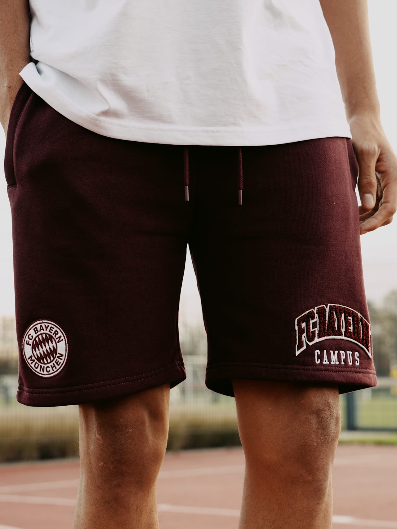 Pantaloncini in felpa Campus detail 5