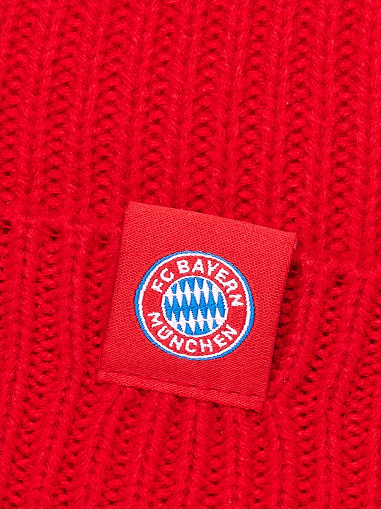 Bonnet tricoté côtelé detail 2