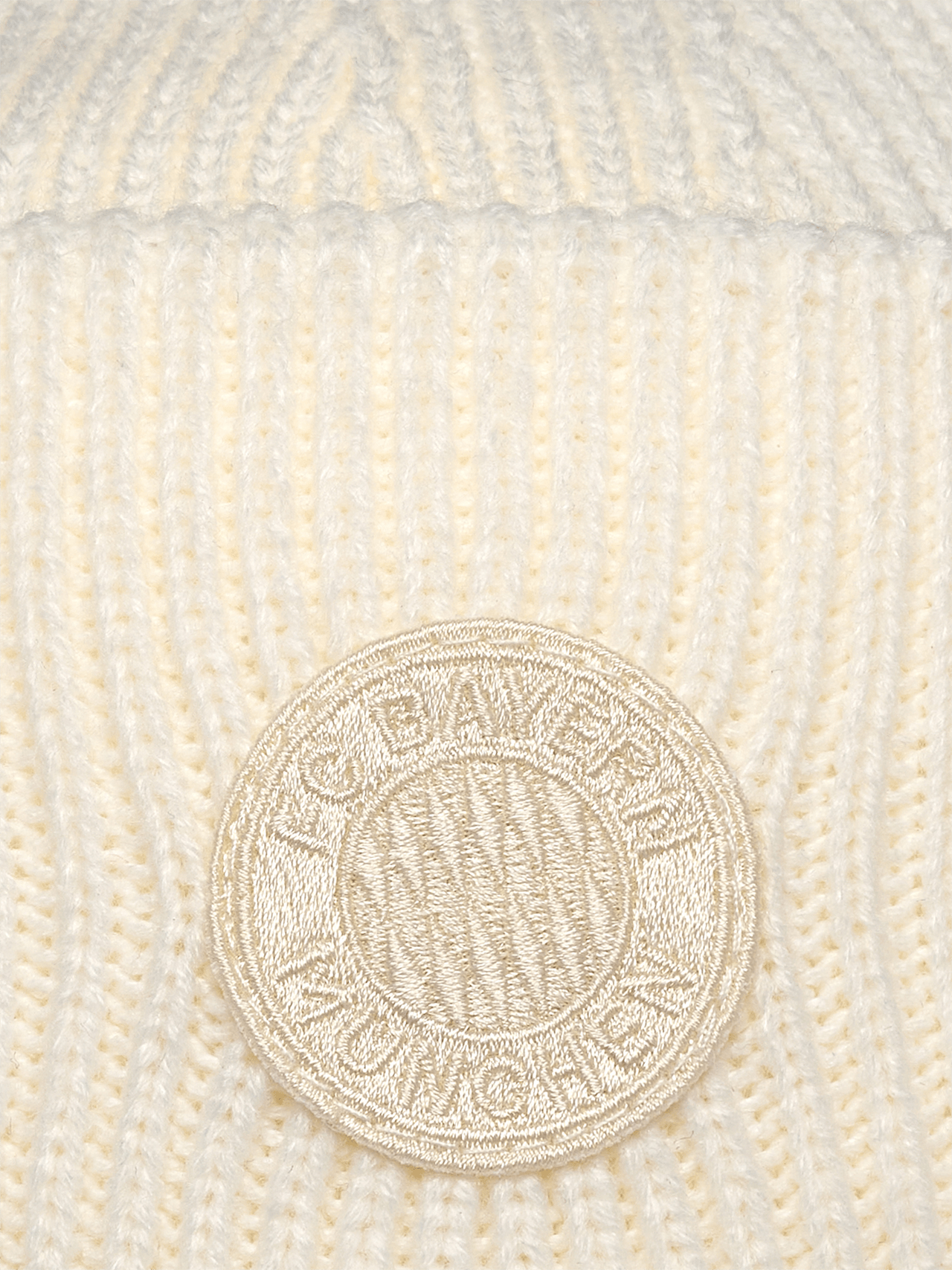 Mütze Statement detail 2