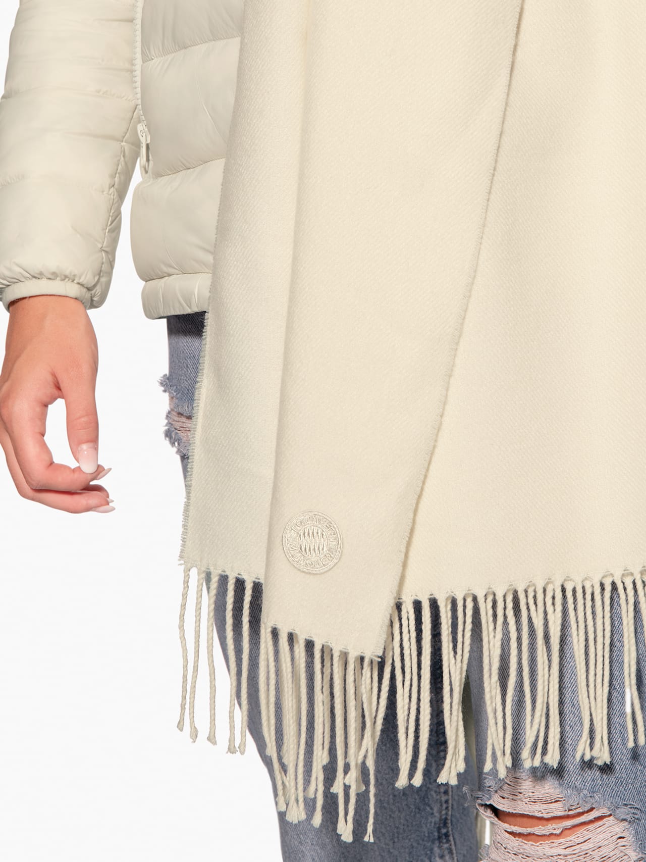 Strickschal Lifestyle detail 5