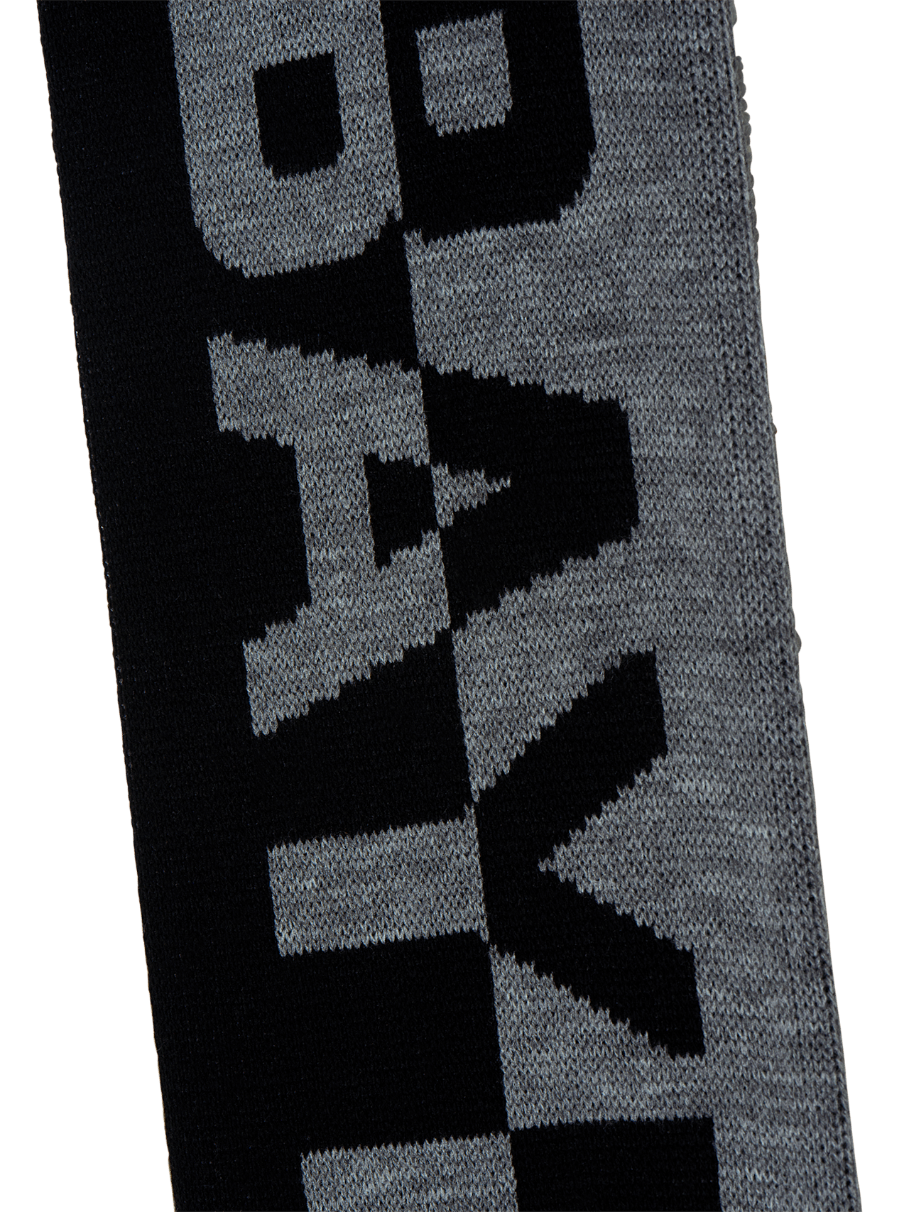 Tonal scarf detail 4