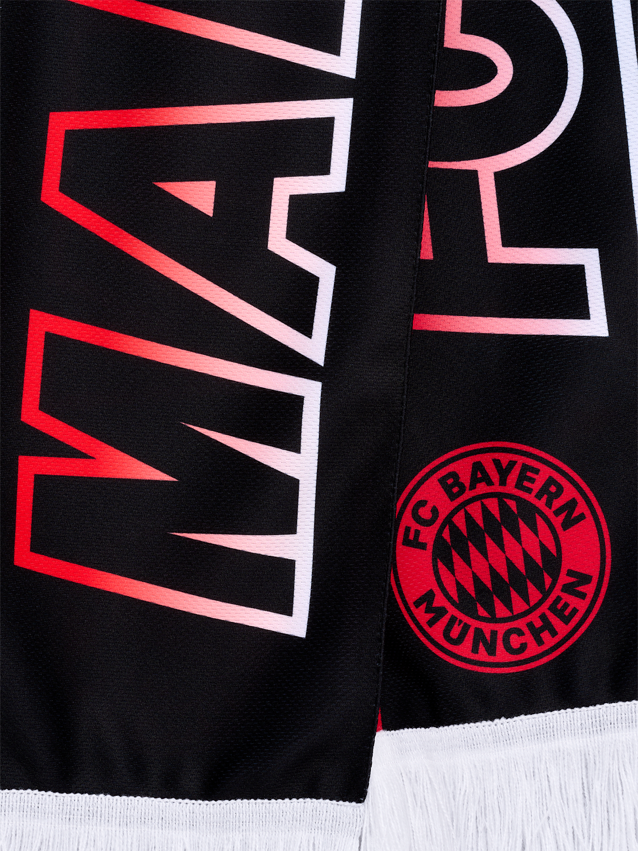 Bufanda Neuer detail 4