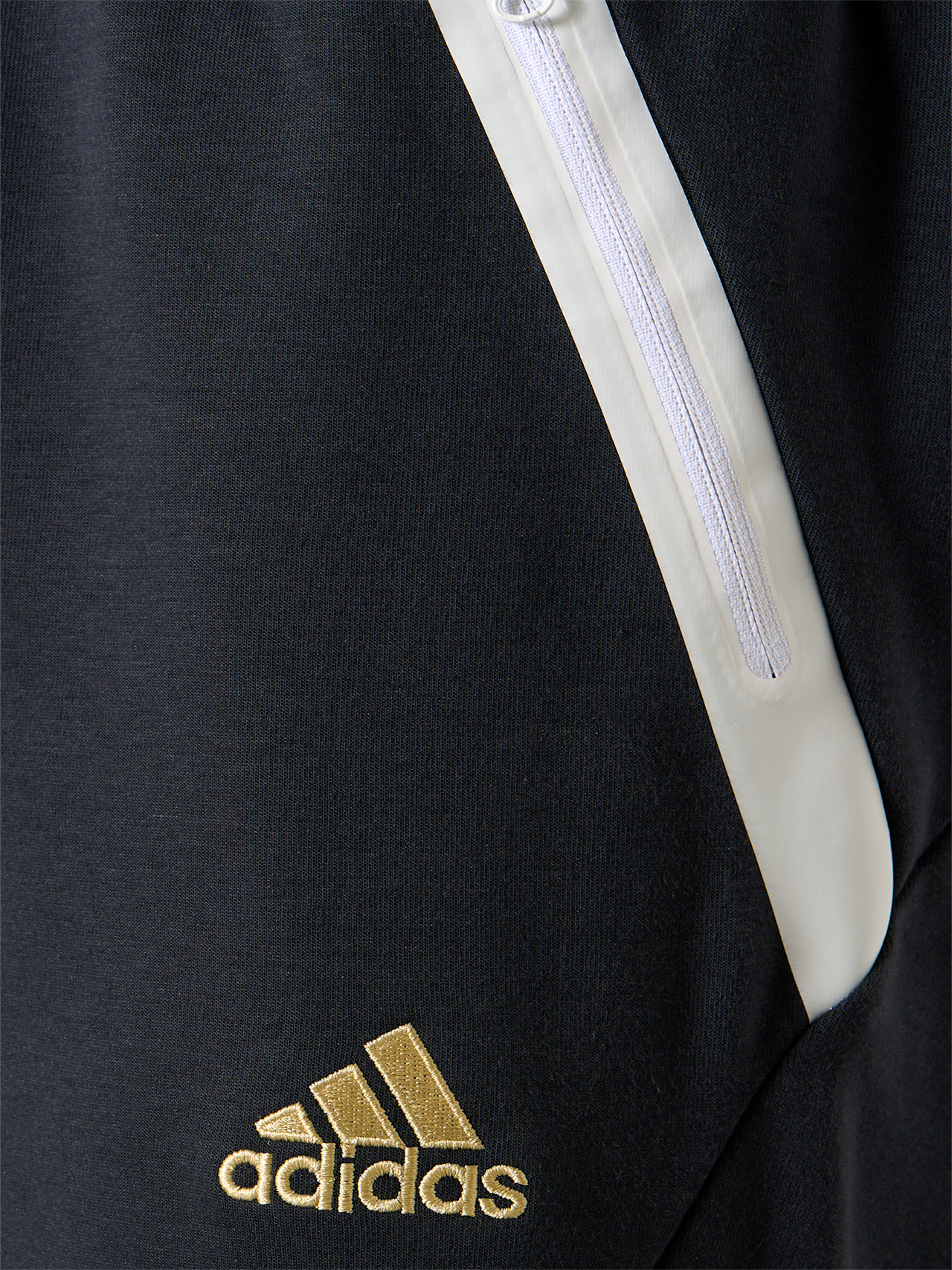 Basketball Pant Travel detail 3