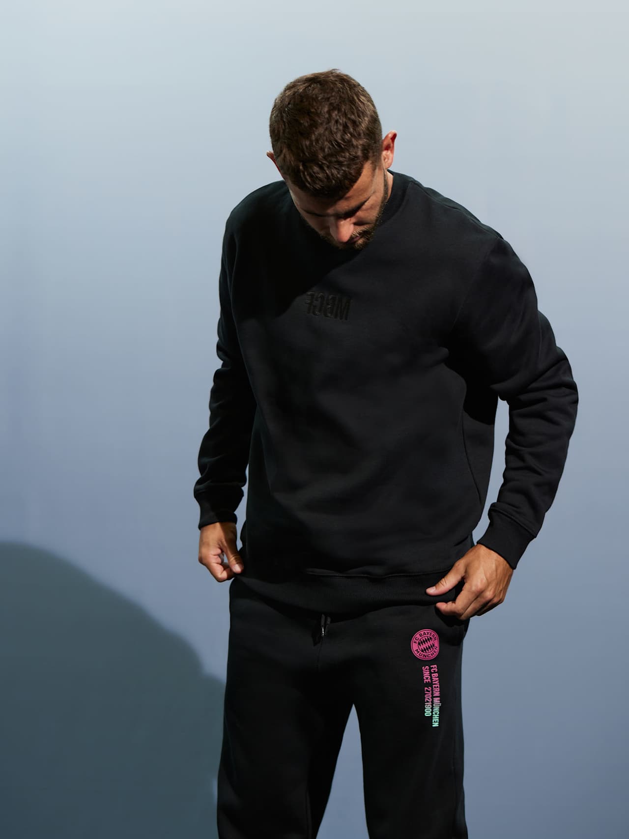 Sweatshirt FCBM detail 5