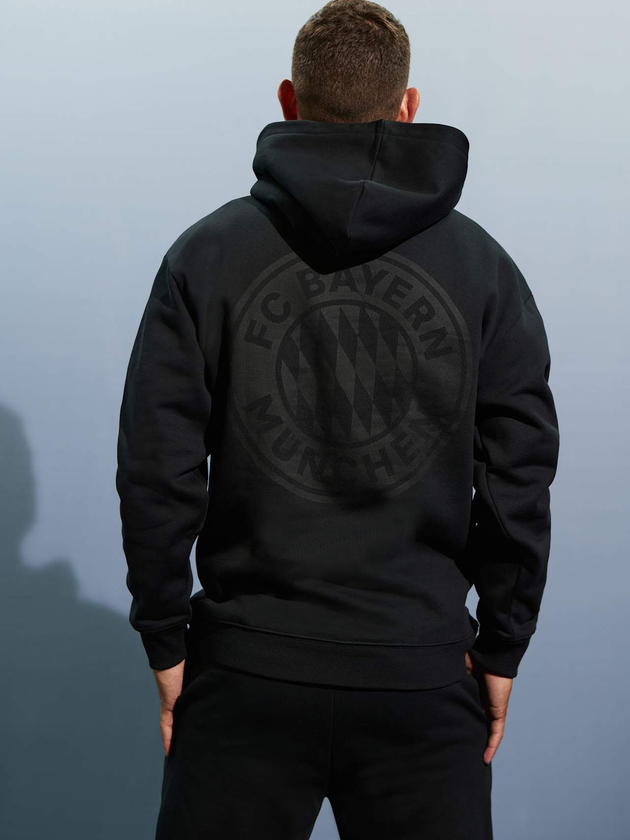 Hoodie FCBM detail 4
