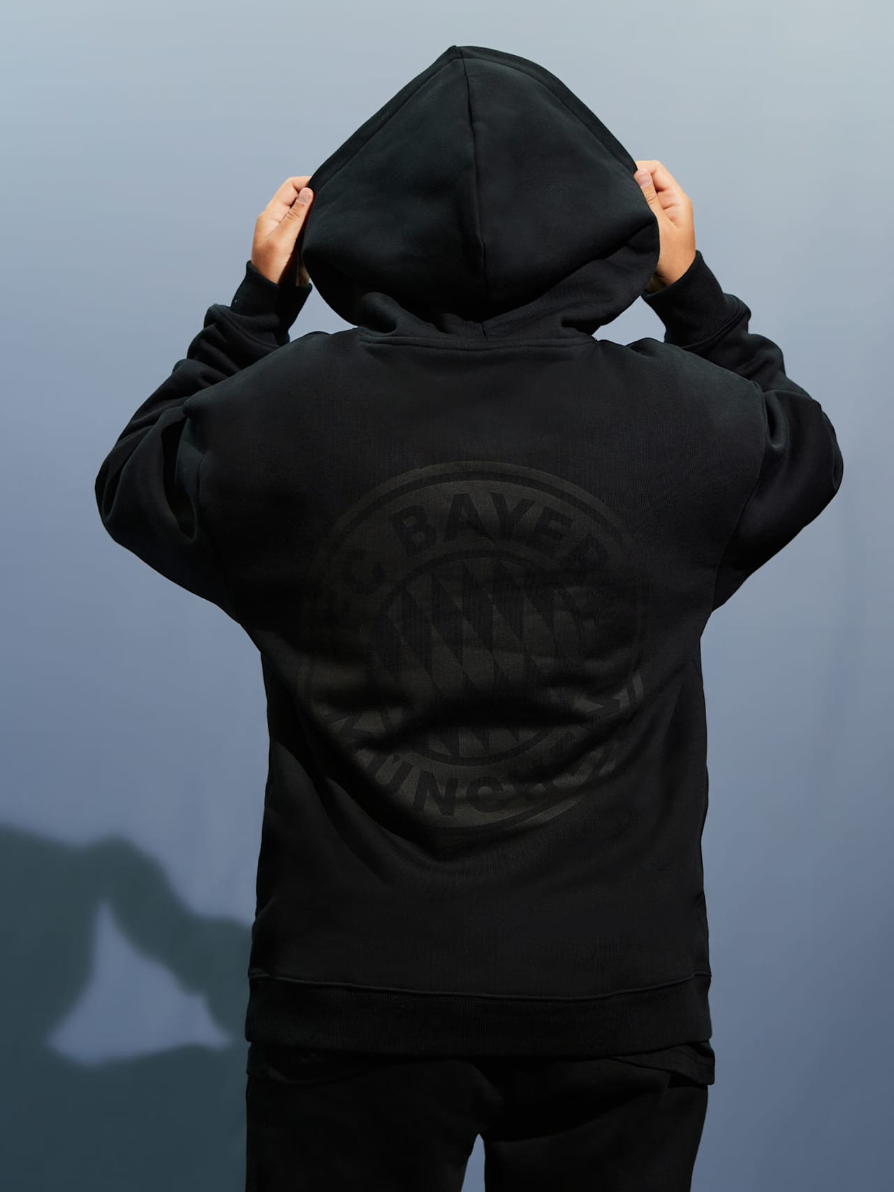 Hoodie FCBM detail 8