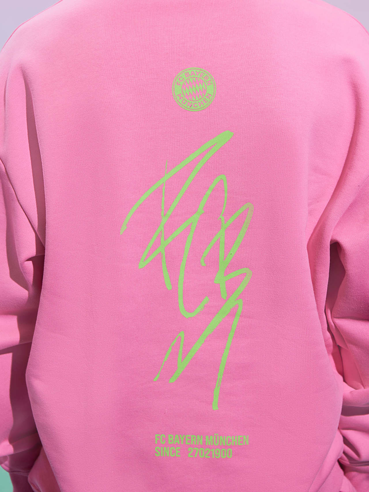 Sweatshirt FCBM detail 7