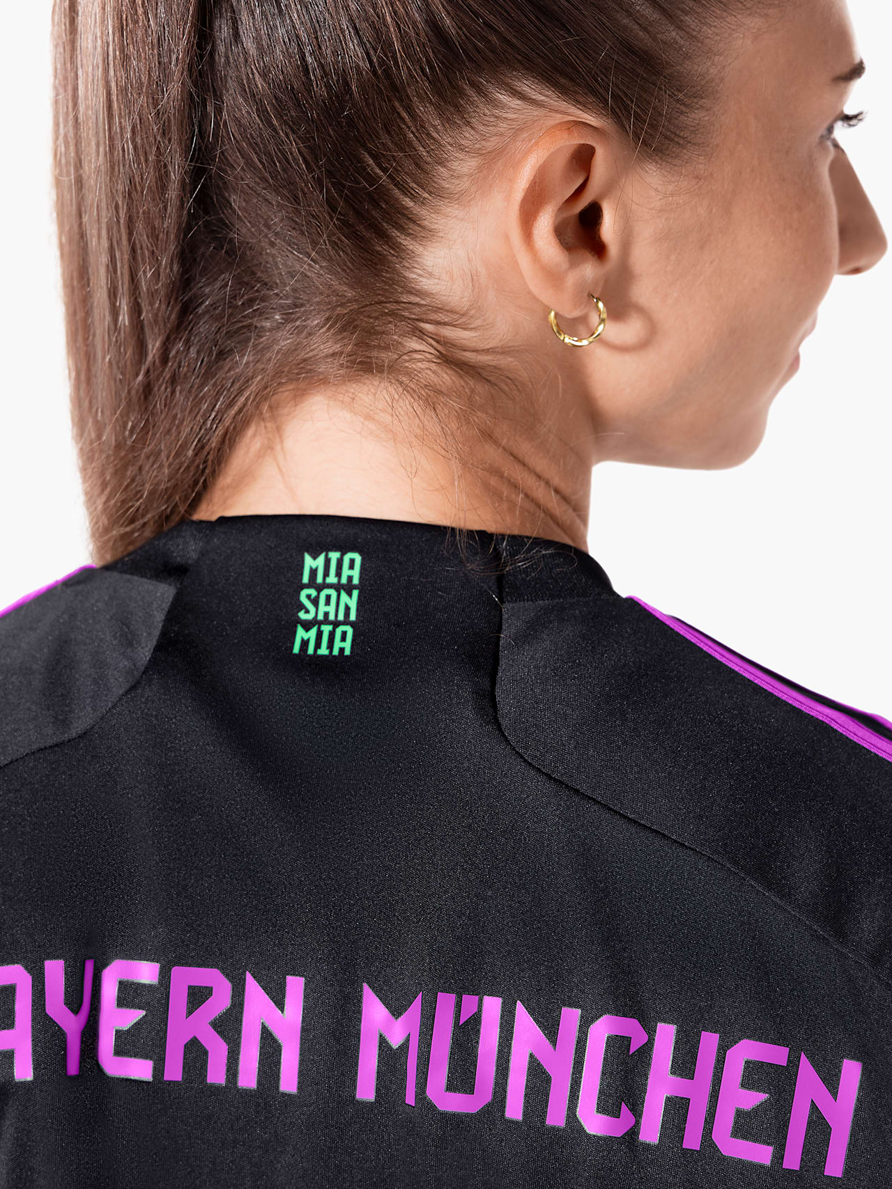 Frauen Trikot Away Allianz 23-24 detail 8