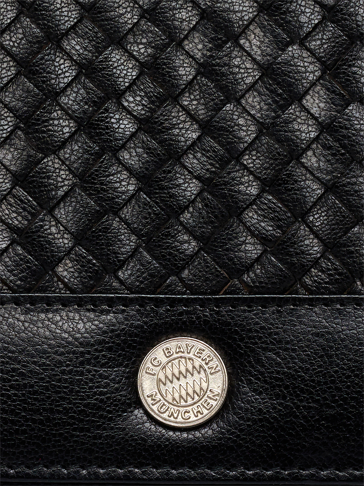 Purse detail 5