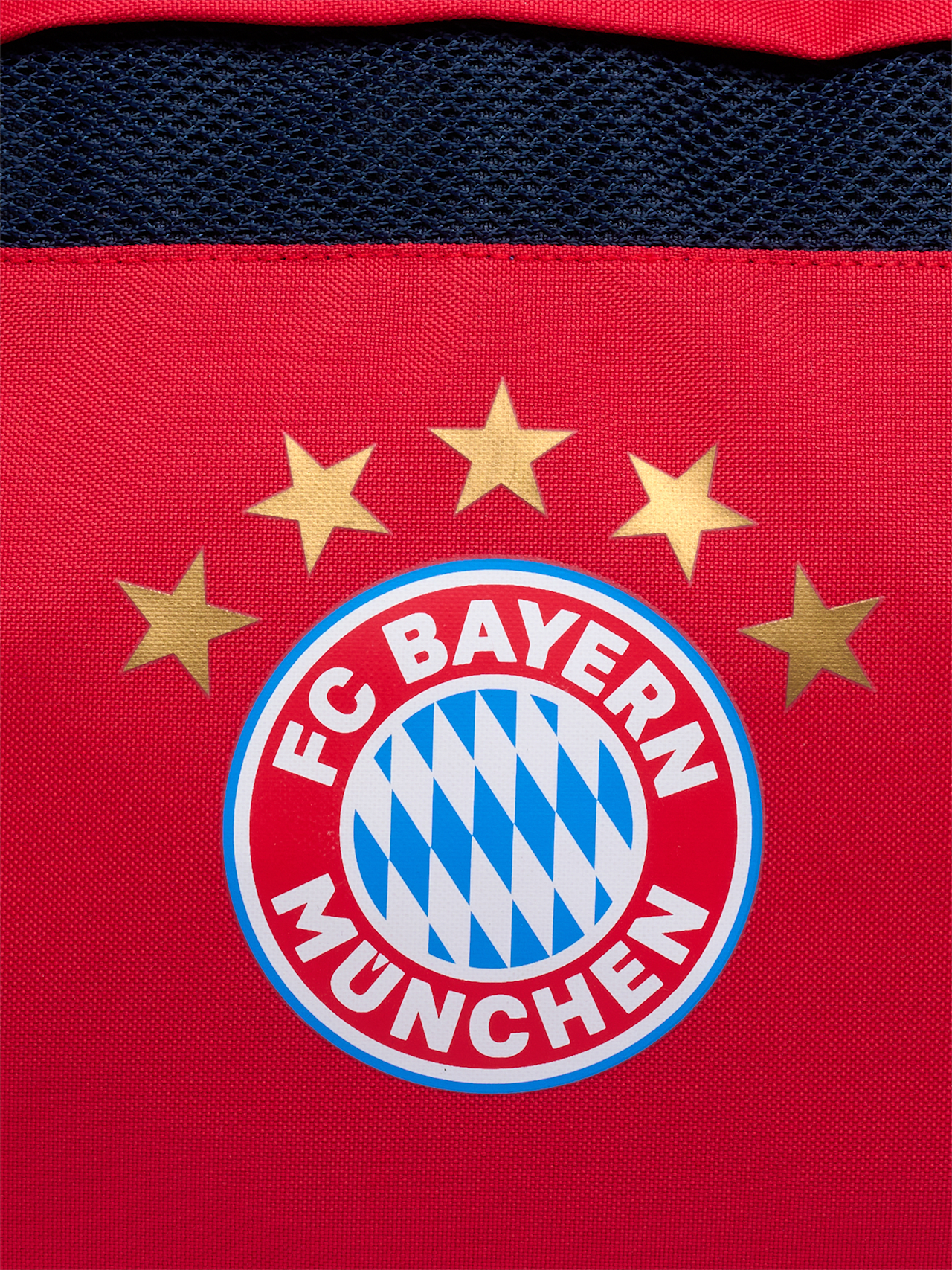 Sports bag detail 4