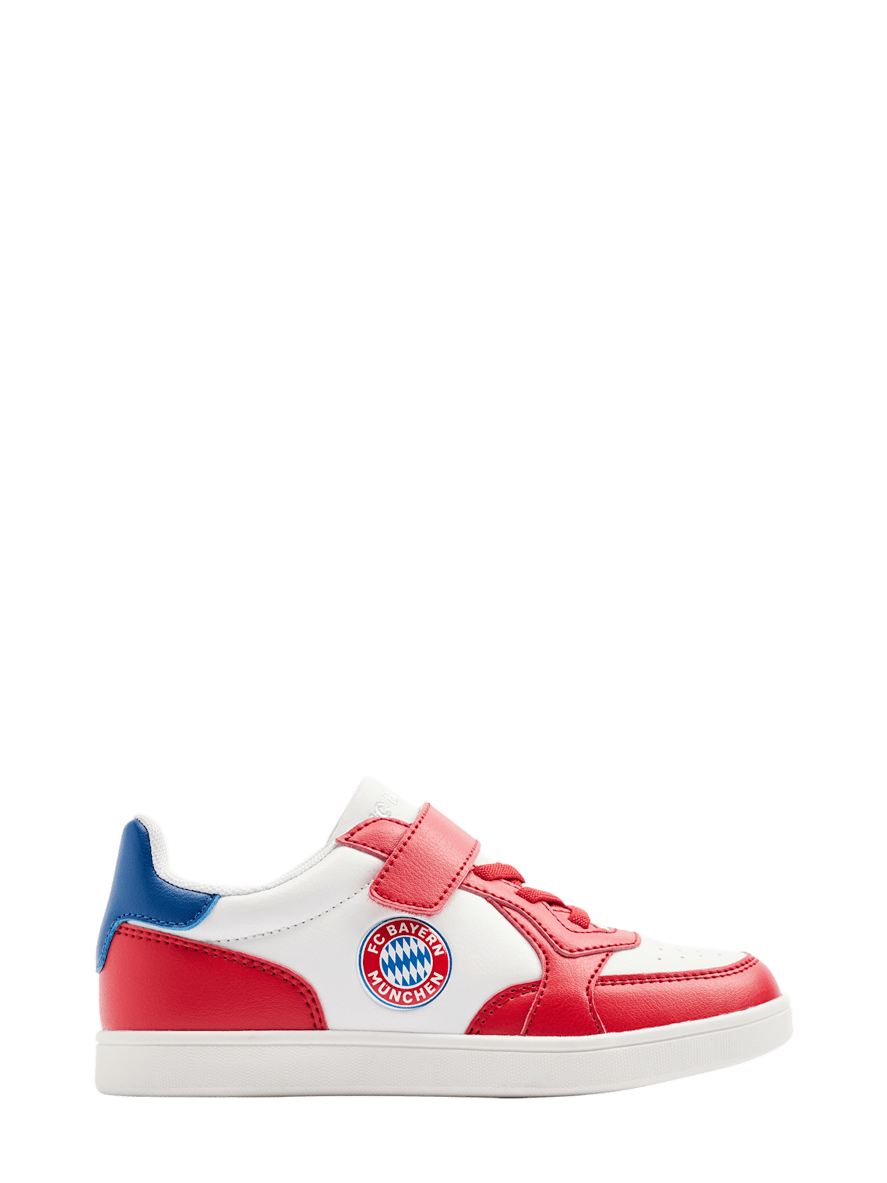 Sneakers detail 1