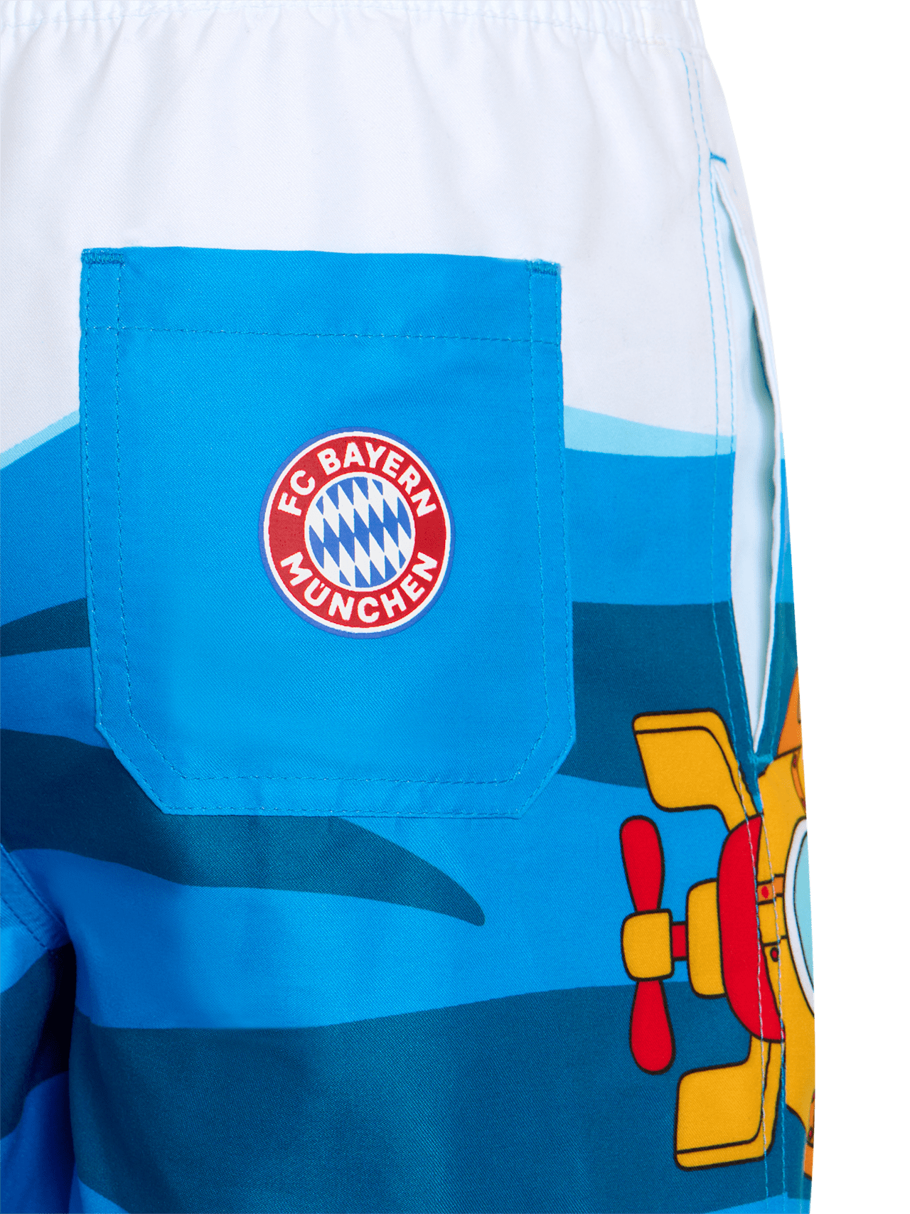Badehose Berni im Meer detail 4
