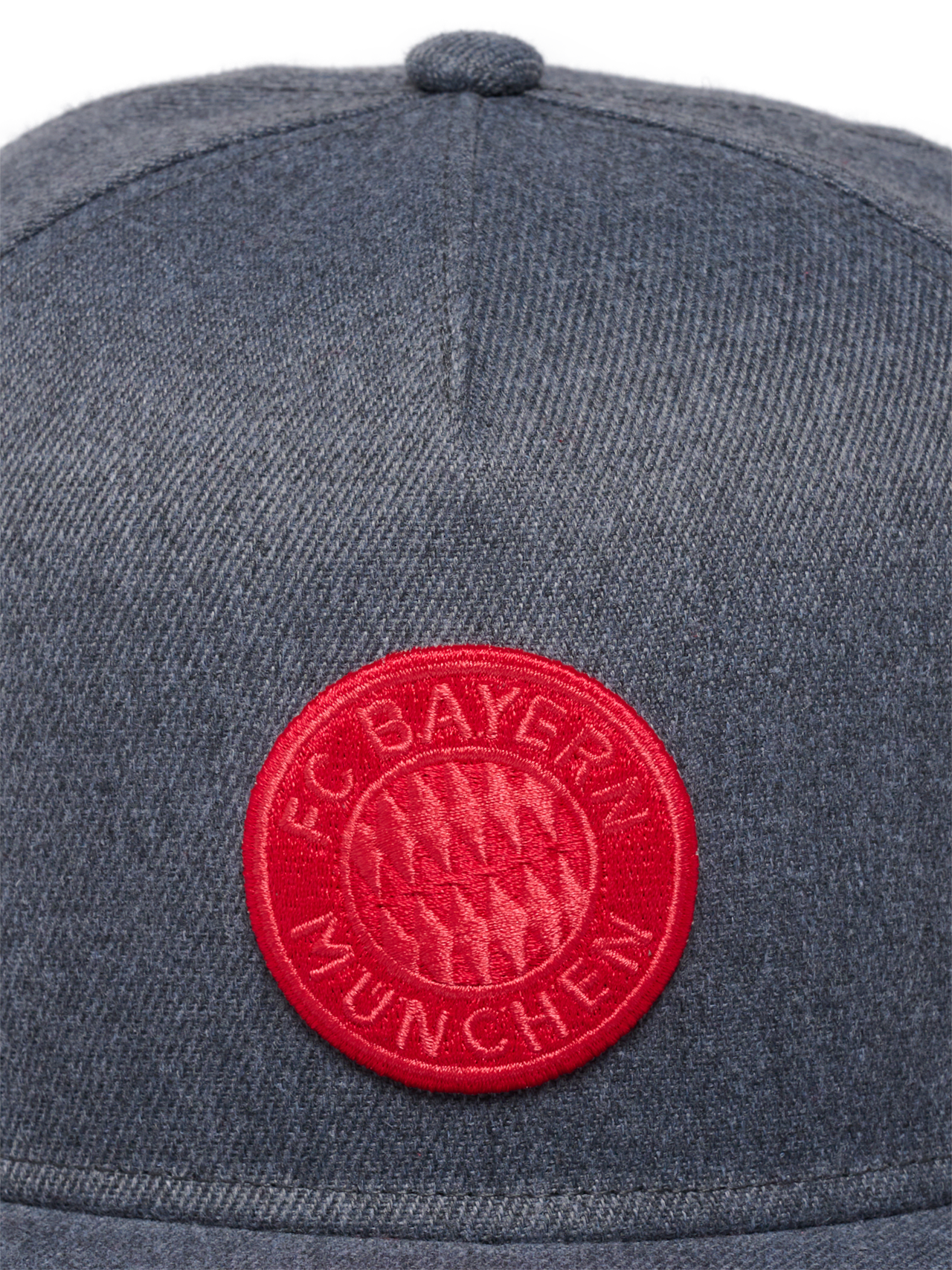 Snapback Cap Lifestyle detail 4