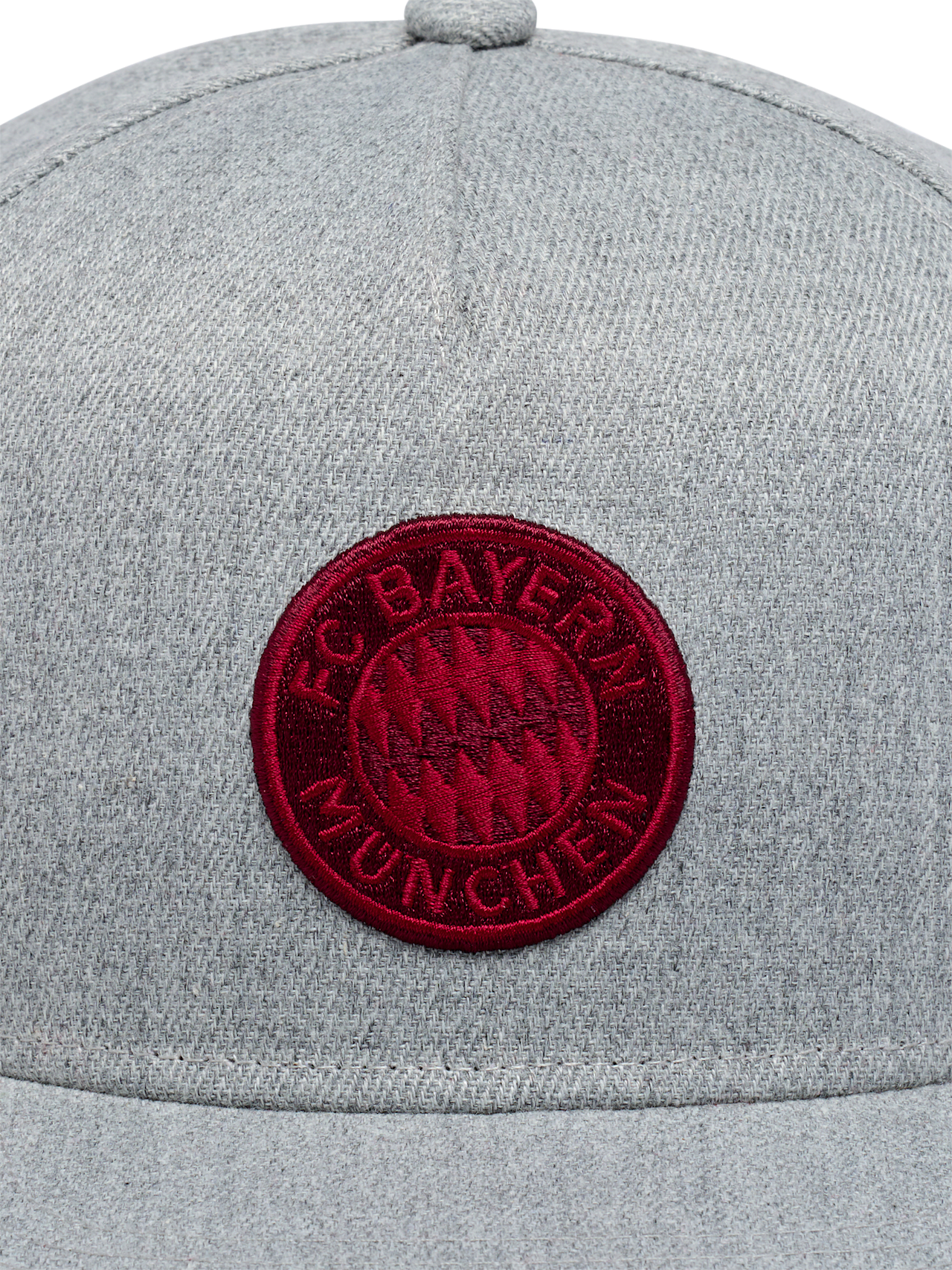 Snapback Cap Lifestyle detail 3