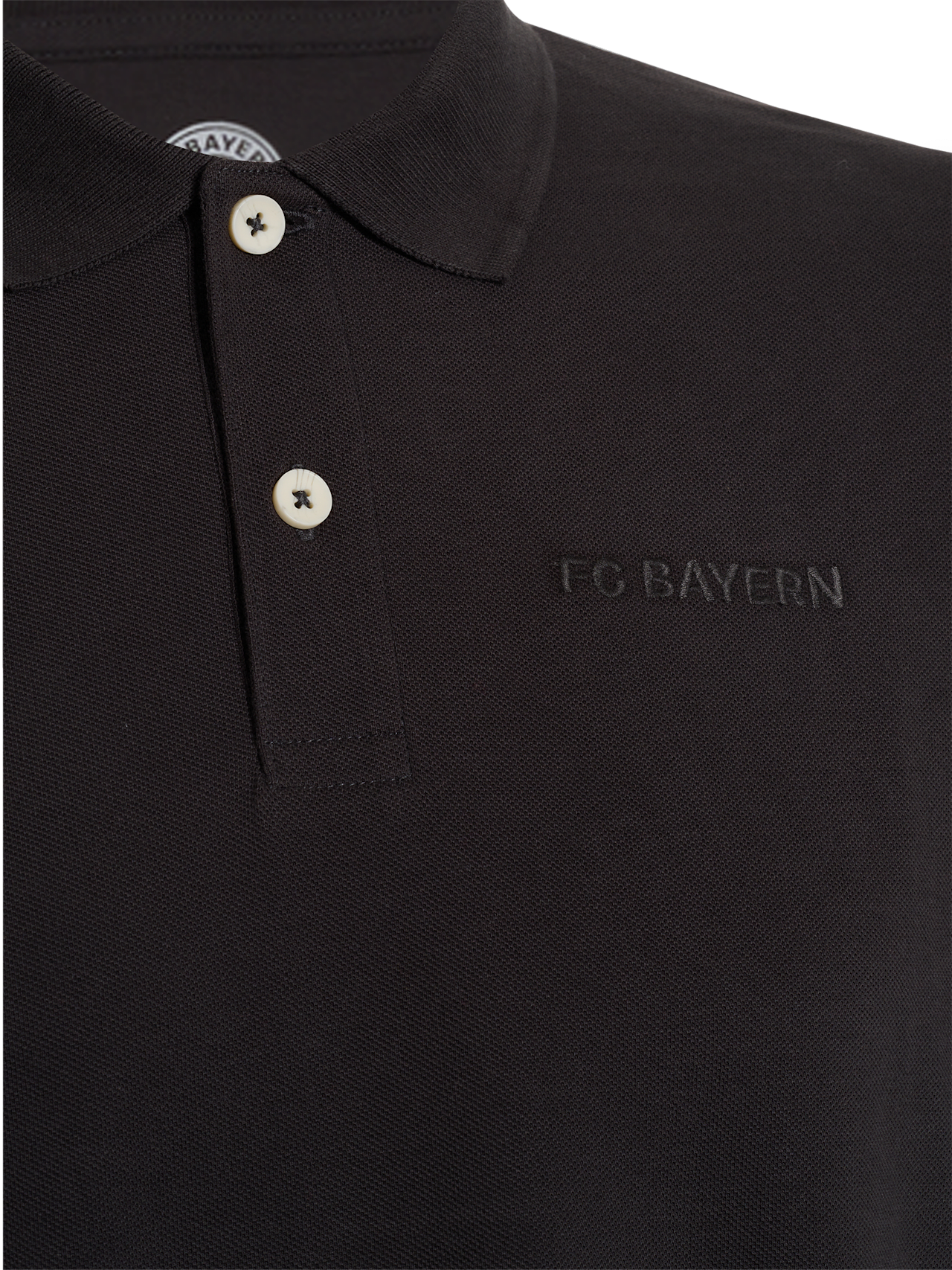 Poloshirt Classic detail 3
