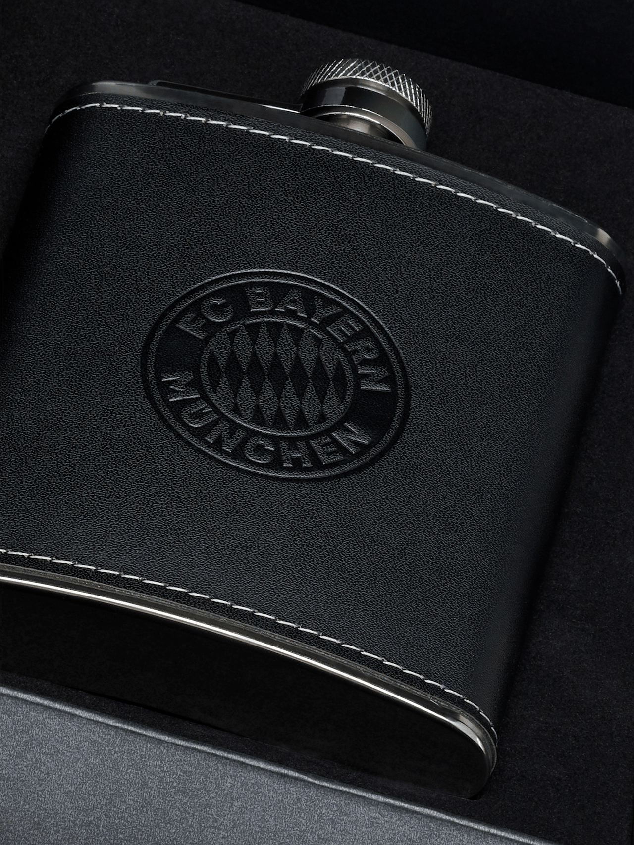 Flask Set detail 5
