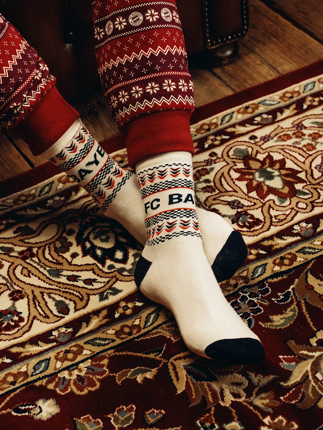 Socks winter season set of 2 detail 5