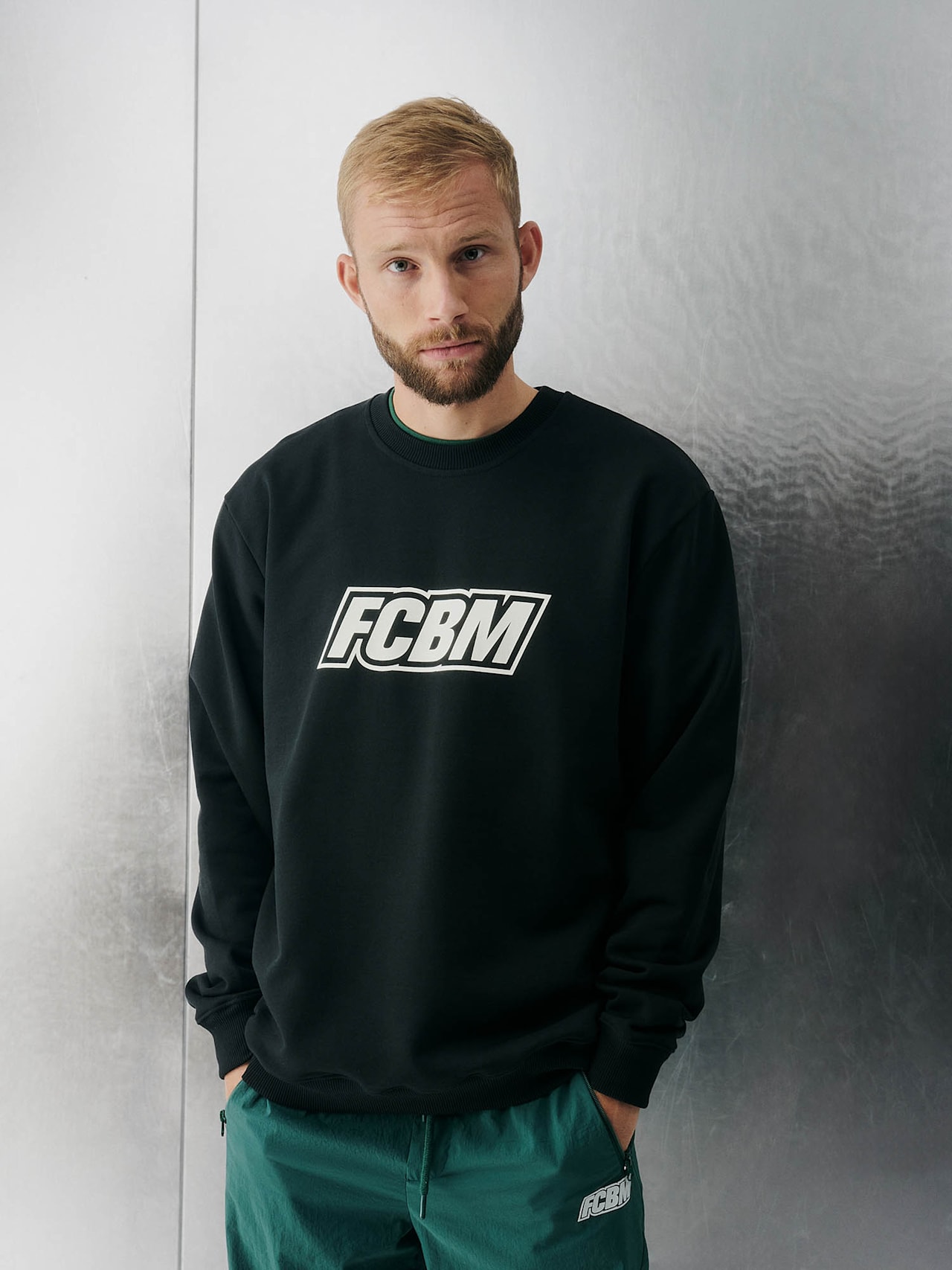 Sweater FCBM detail 4