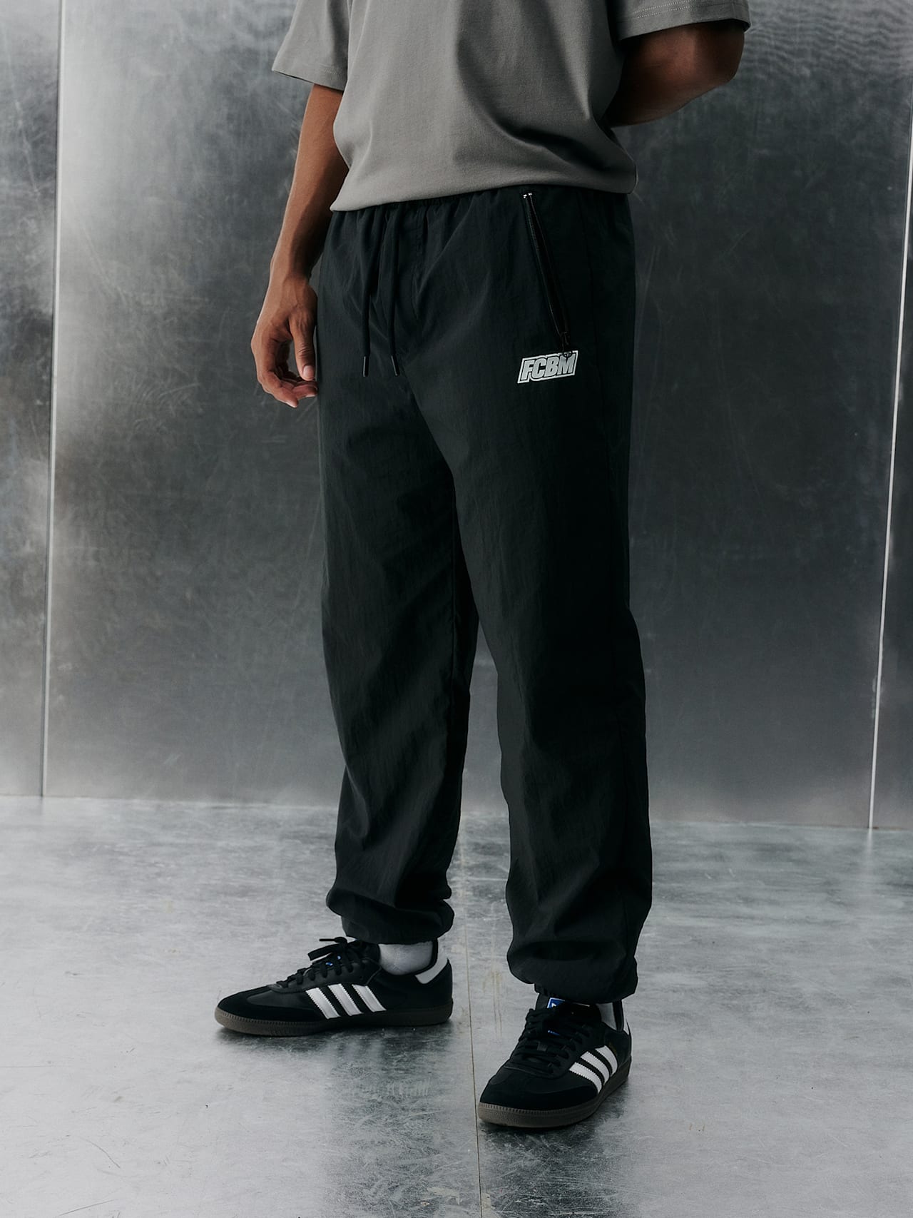 Trackpant FCBM detail 4