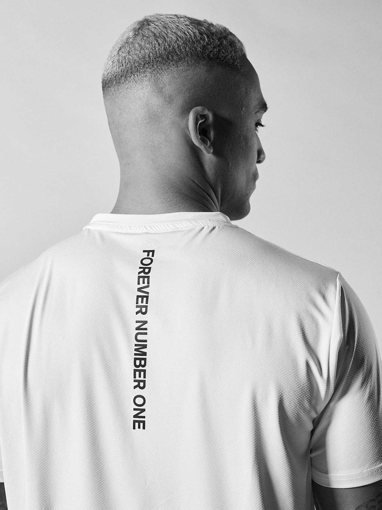 T-Shirt Sports detail 4