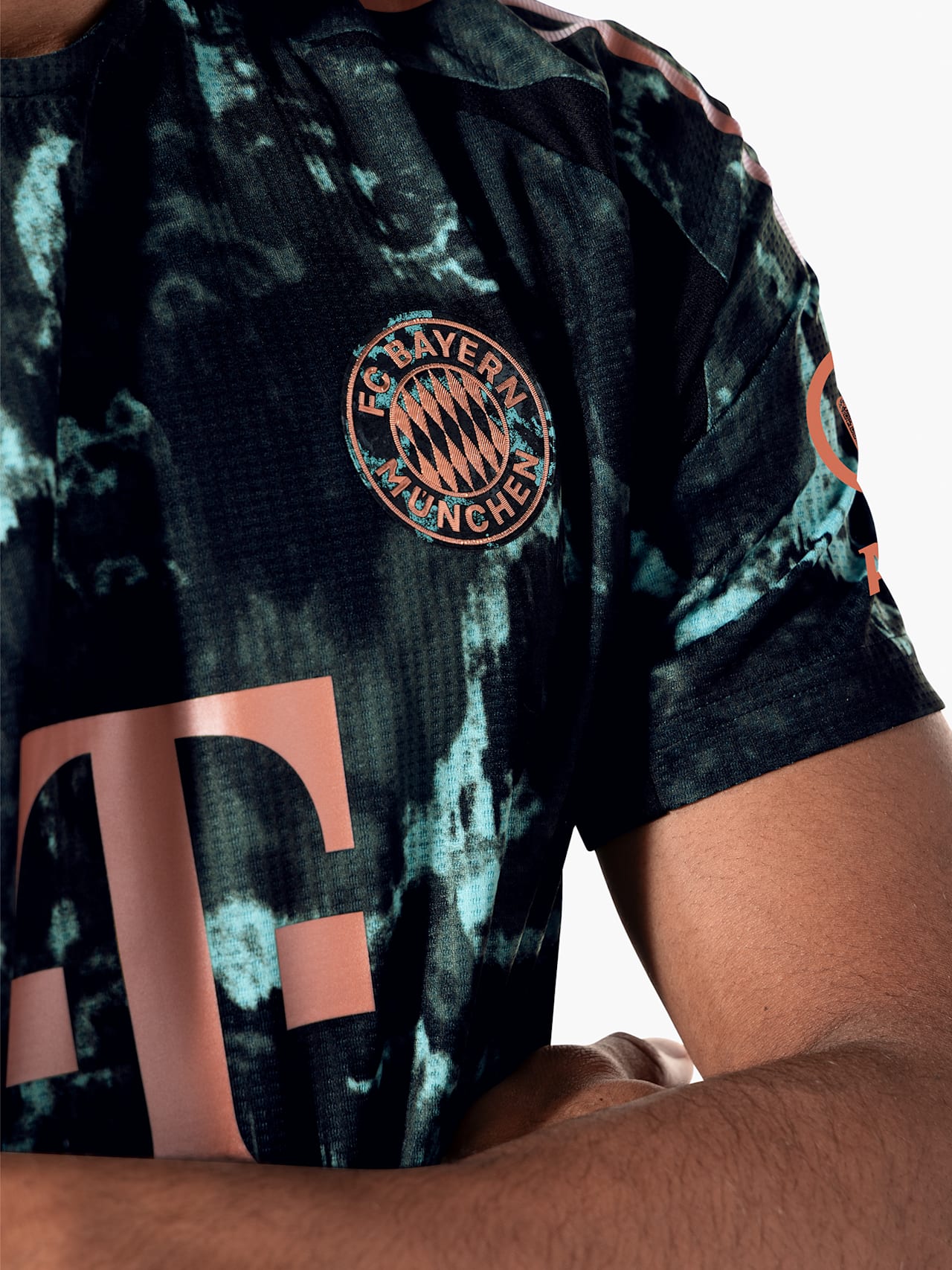 Authentic Jersey Away 24-25 detail 6