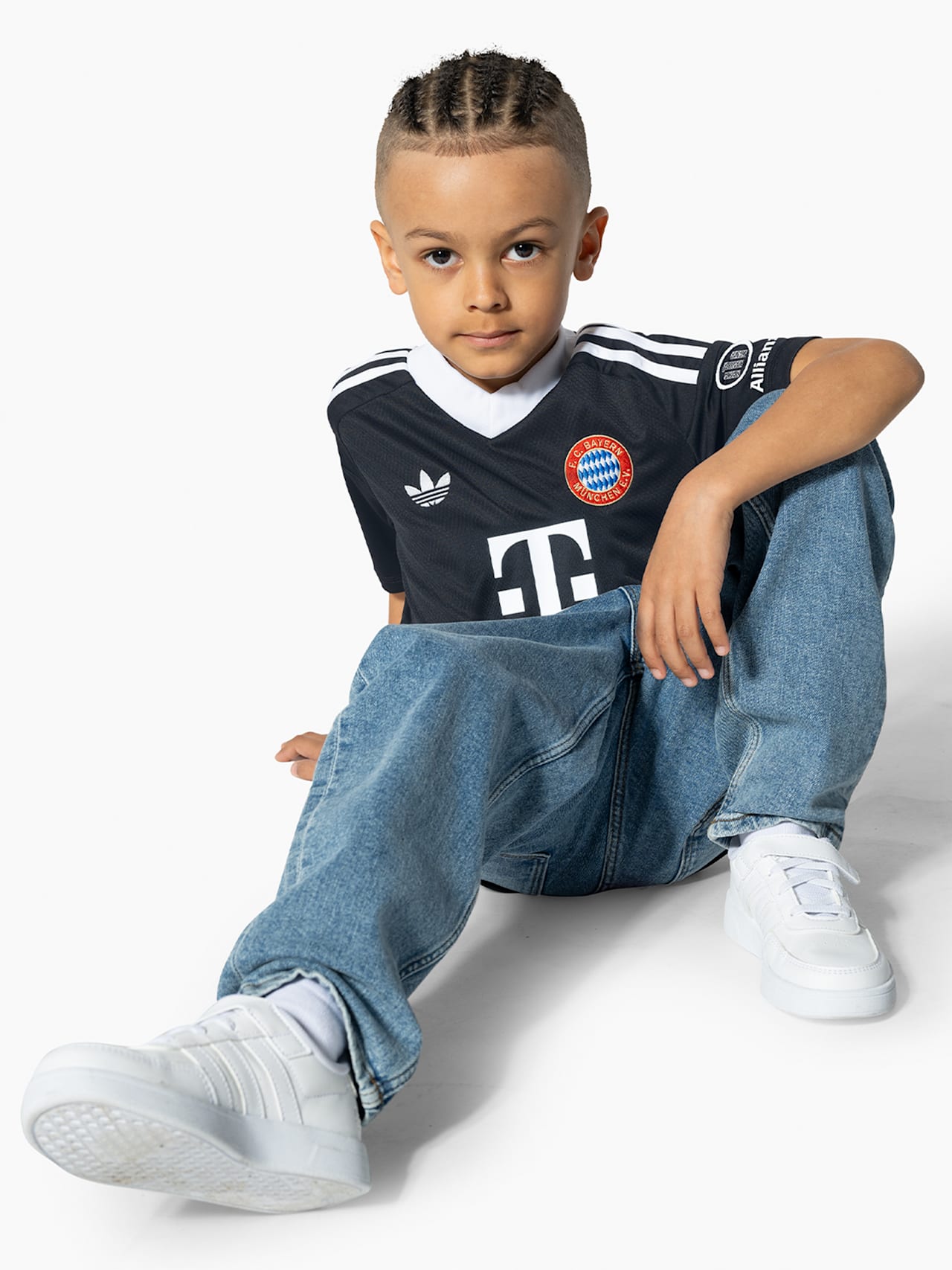 Maillot gardien de but UCL 24-25 detail 4