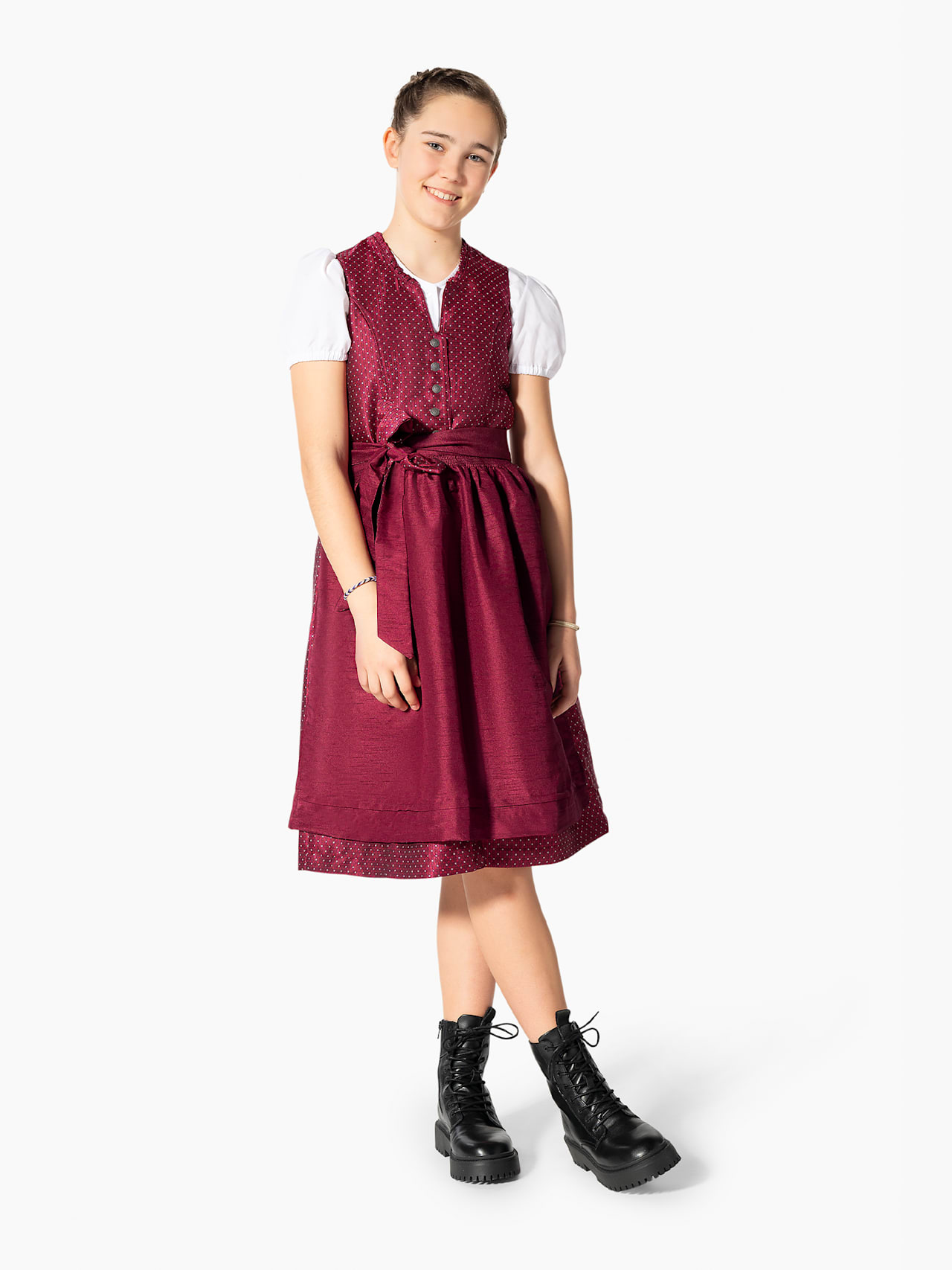 Dirndl with blouse detail 3
