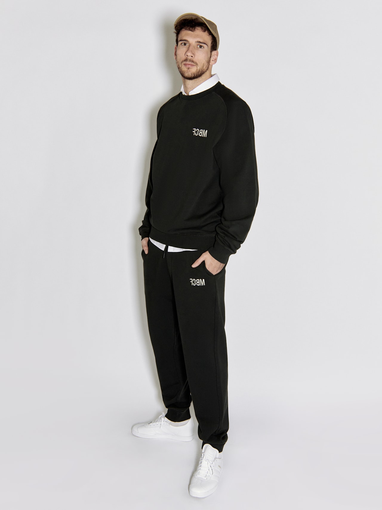 Sweater FCBM detail 5